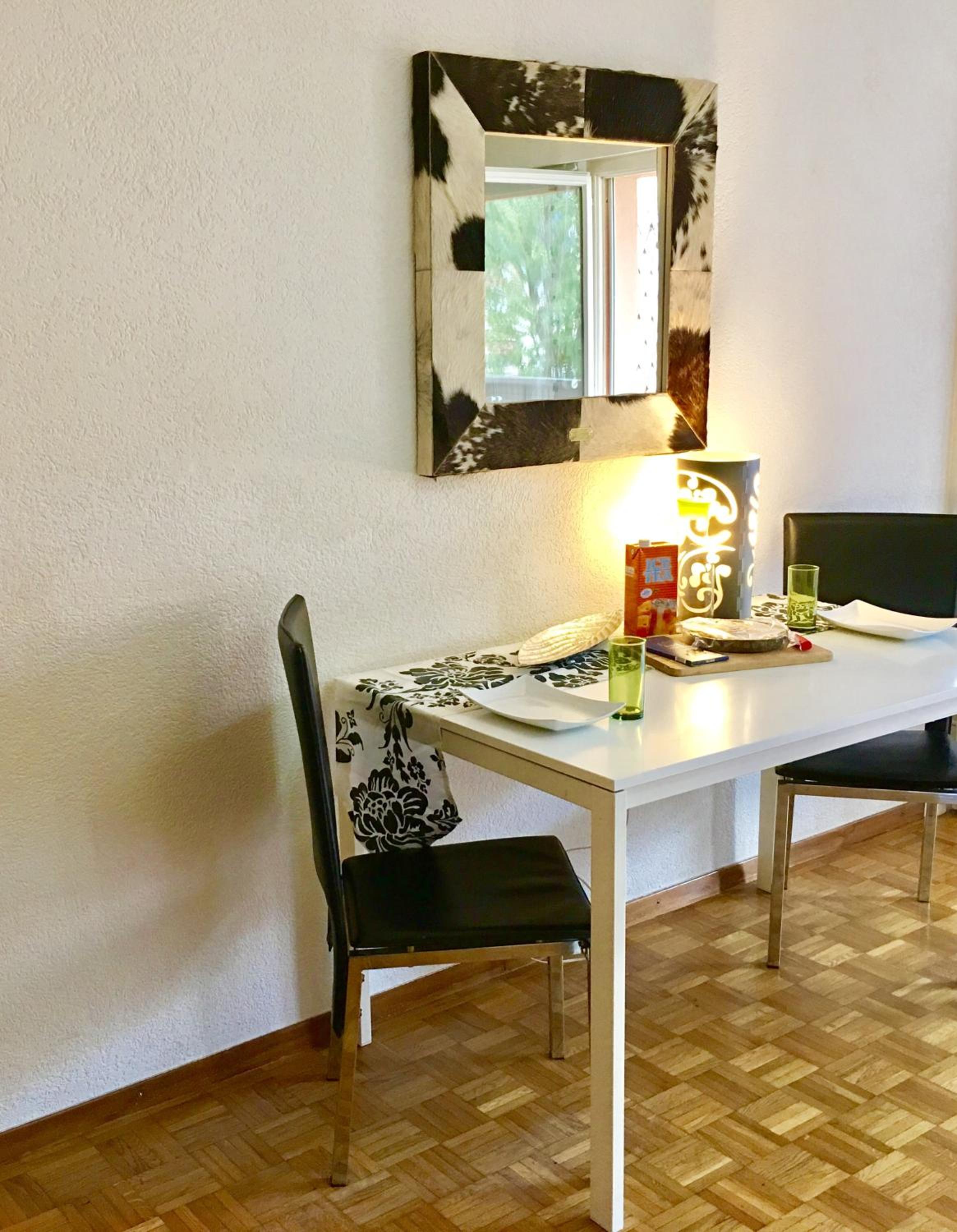 Studio Apartment photo 1
