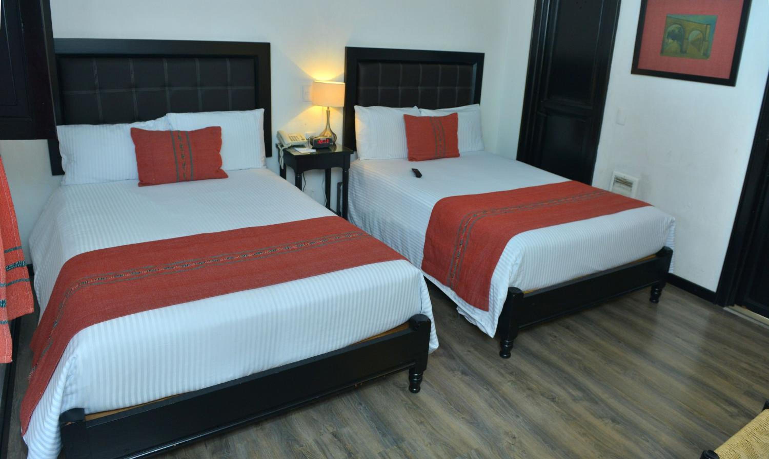 Double Room - Photo 2