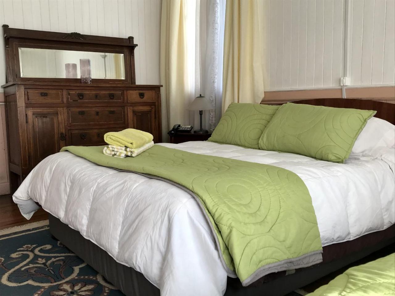 Double Or Twin Room photo 1