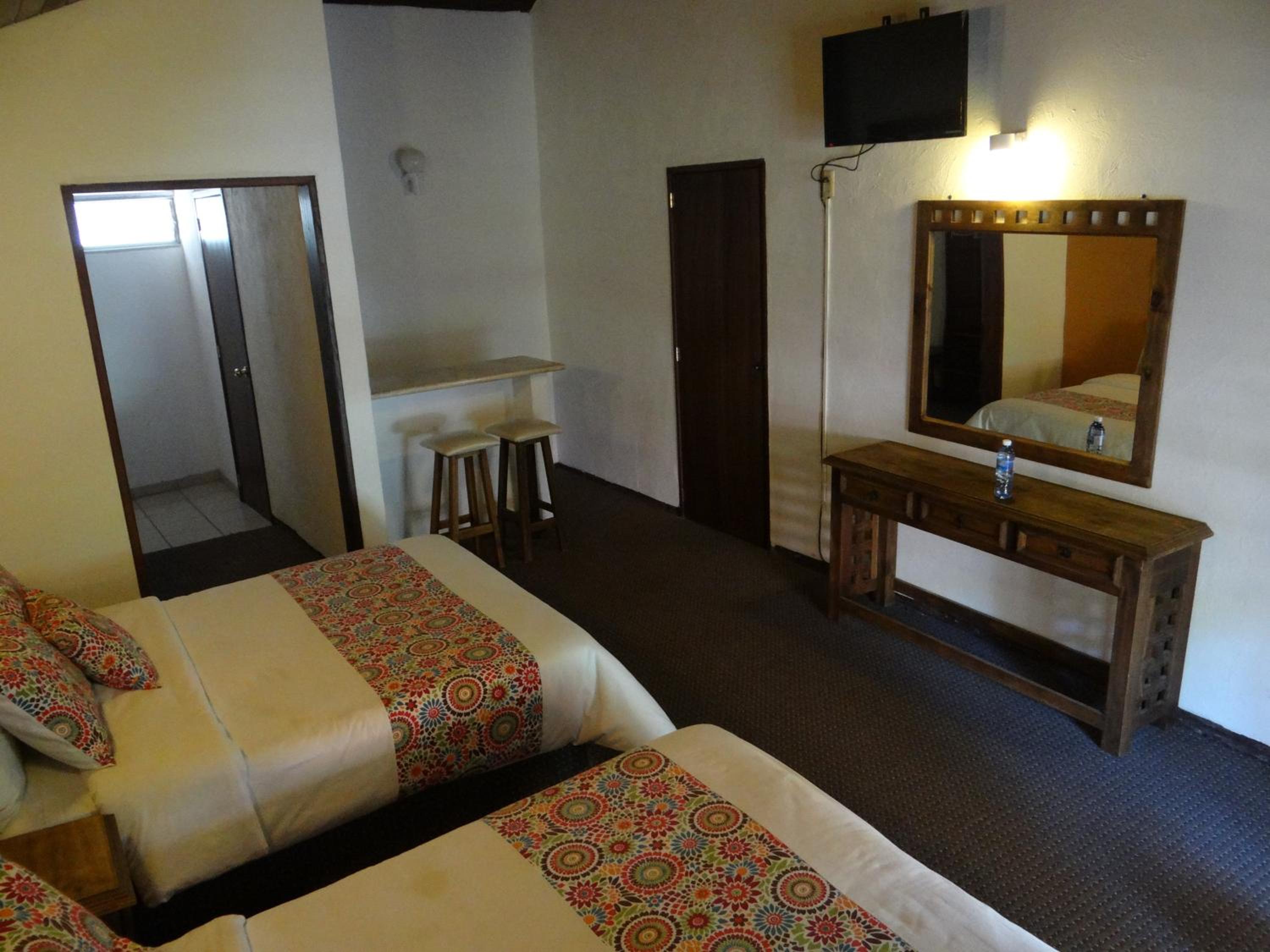 Double Room with Two Double Beds photo 2