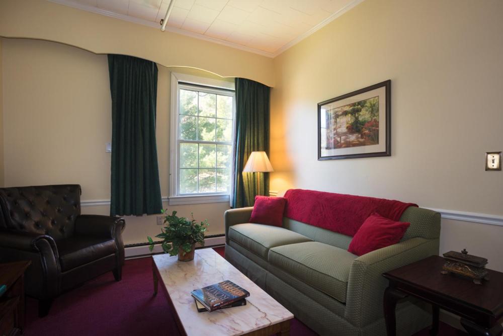 King Suite With Balcony