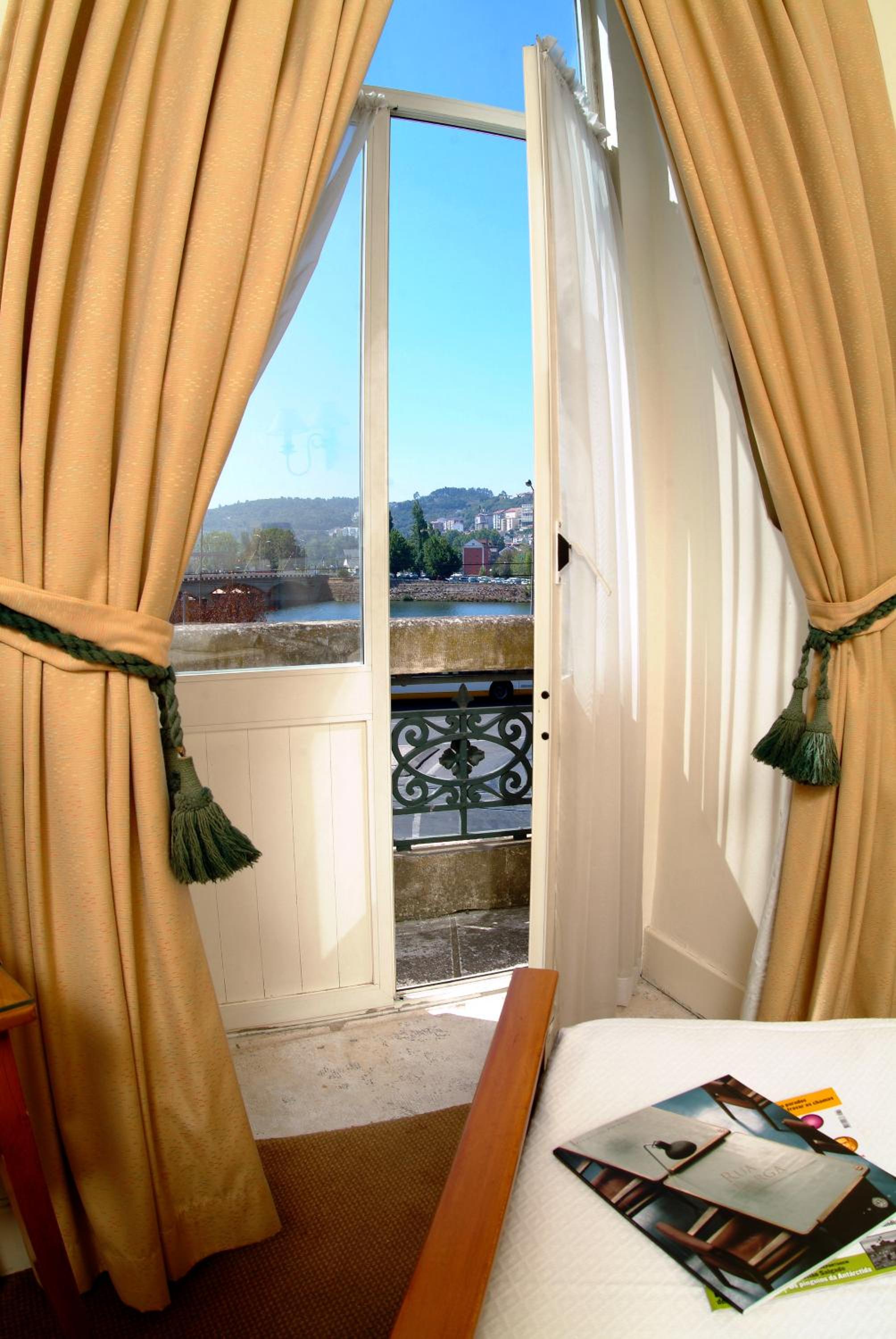 Double or Twin Room with Extra Bed