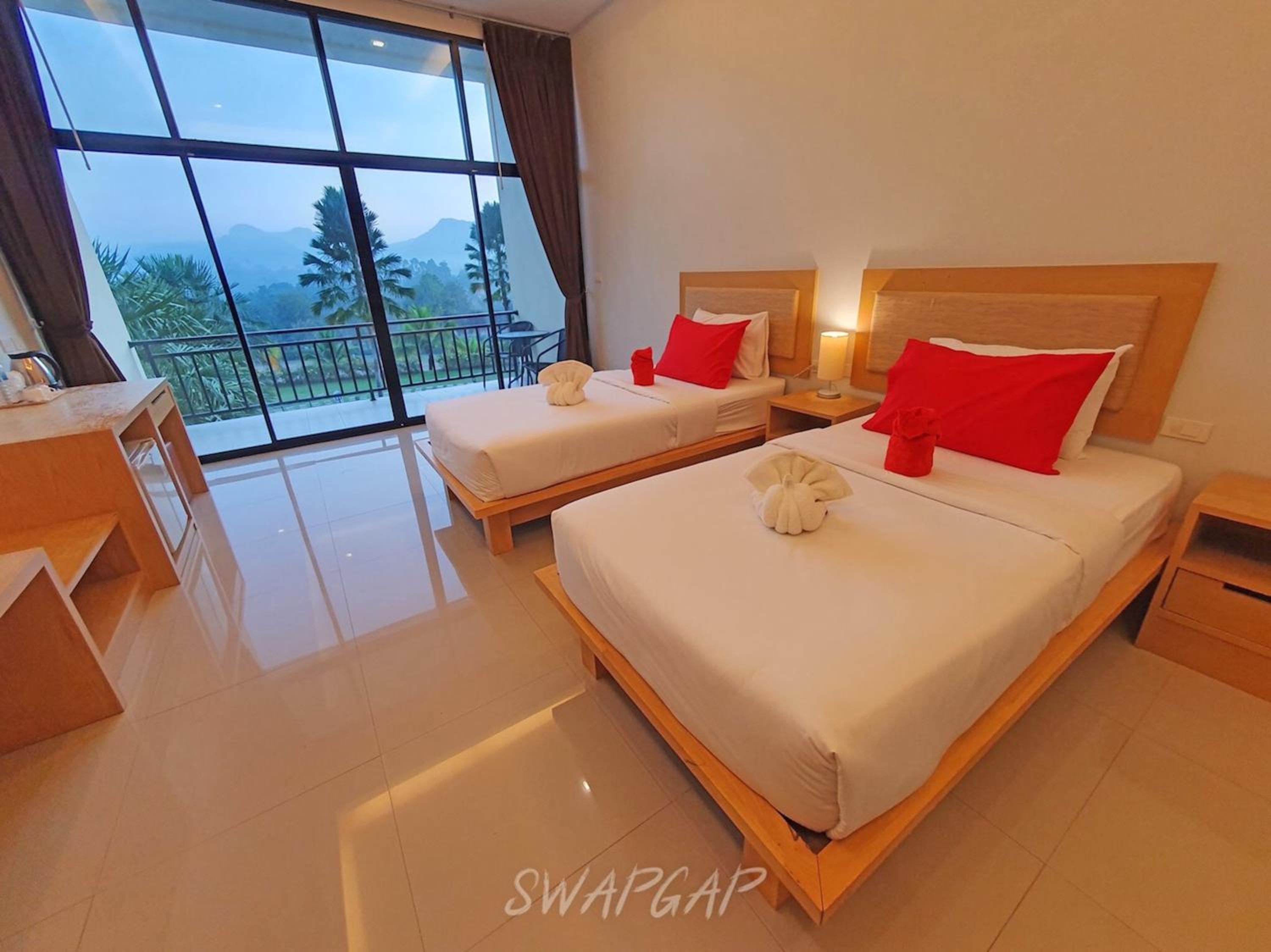 Superior Twin Room - Photo 11