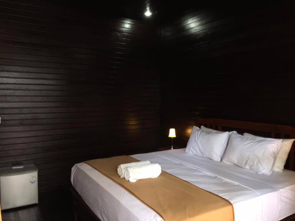 Adjoining Double Room - Photo 1