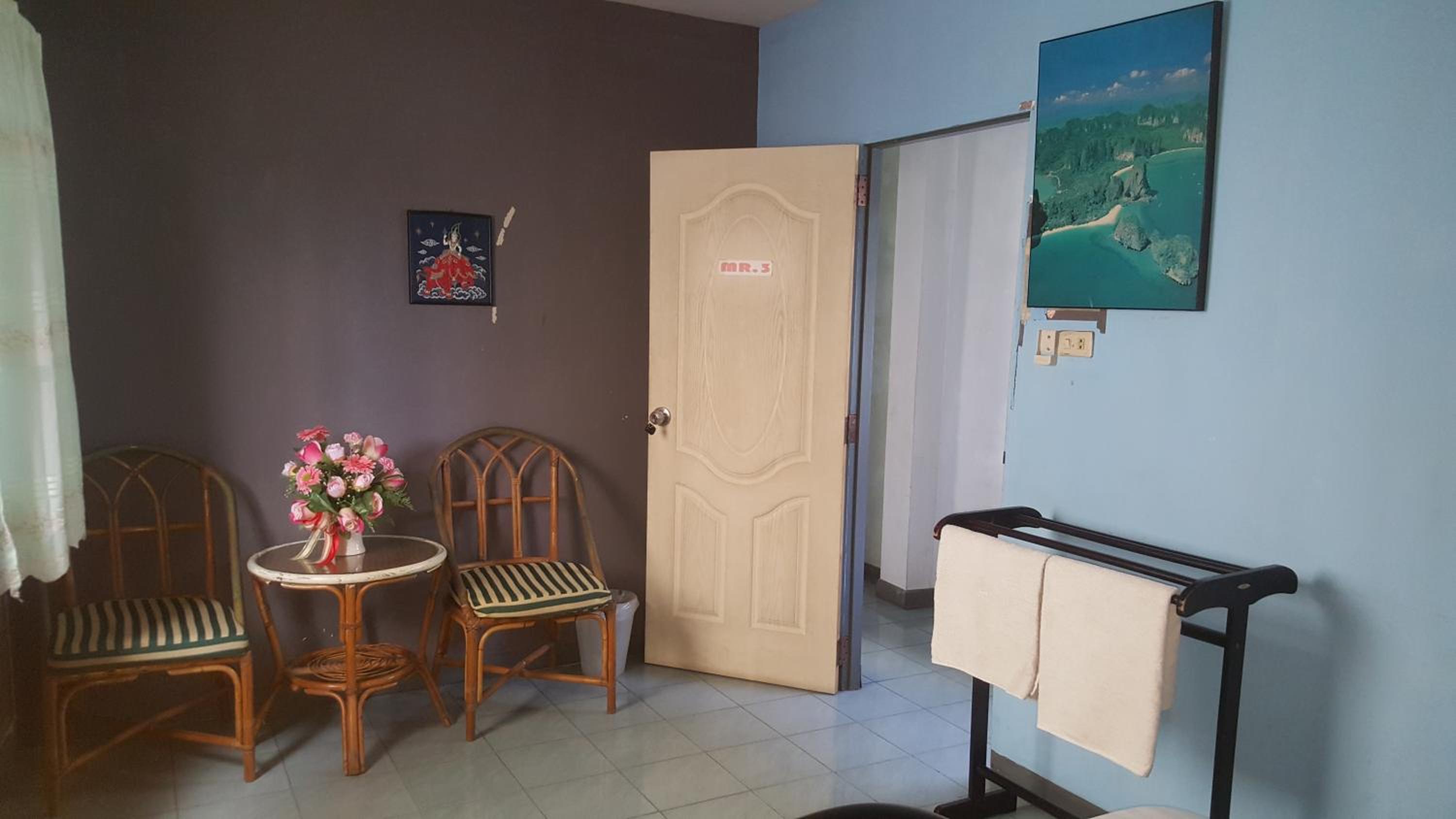 Standard Double Room with Fan - Photo 7