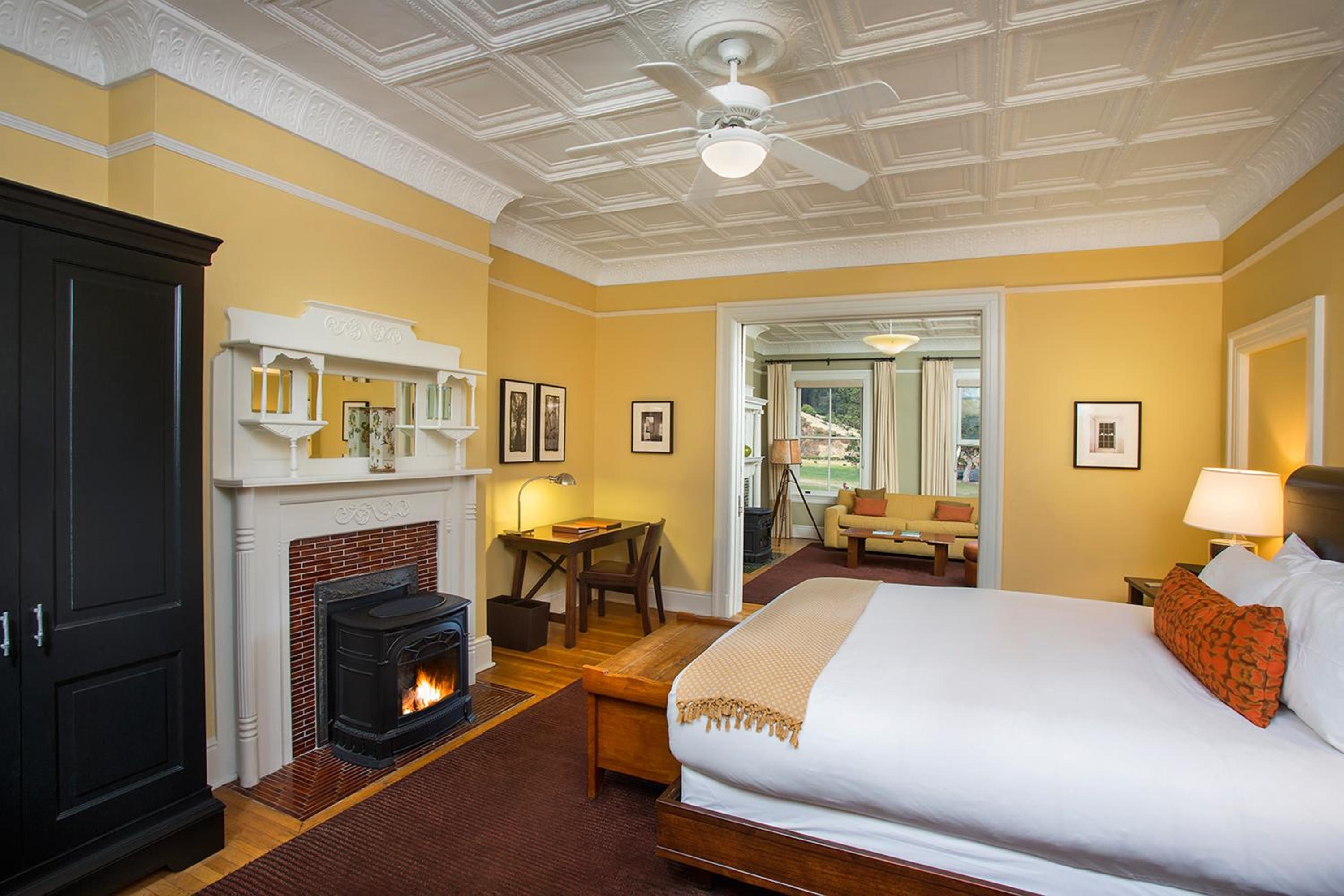 Historic King Suite  - Photo 1