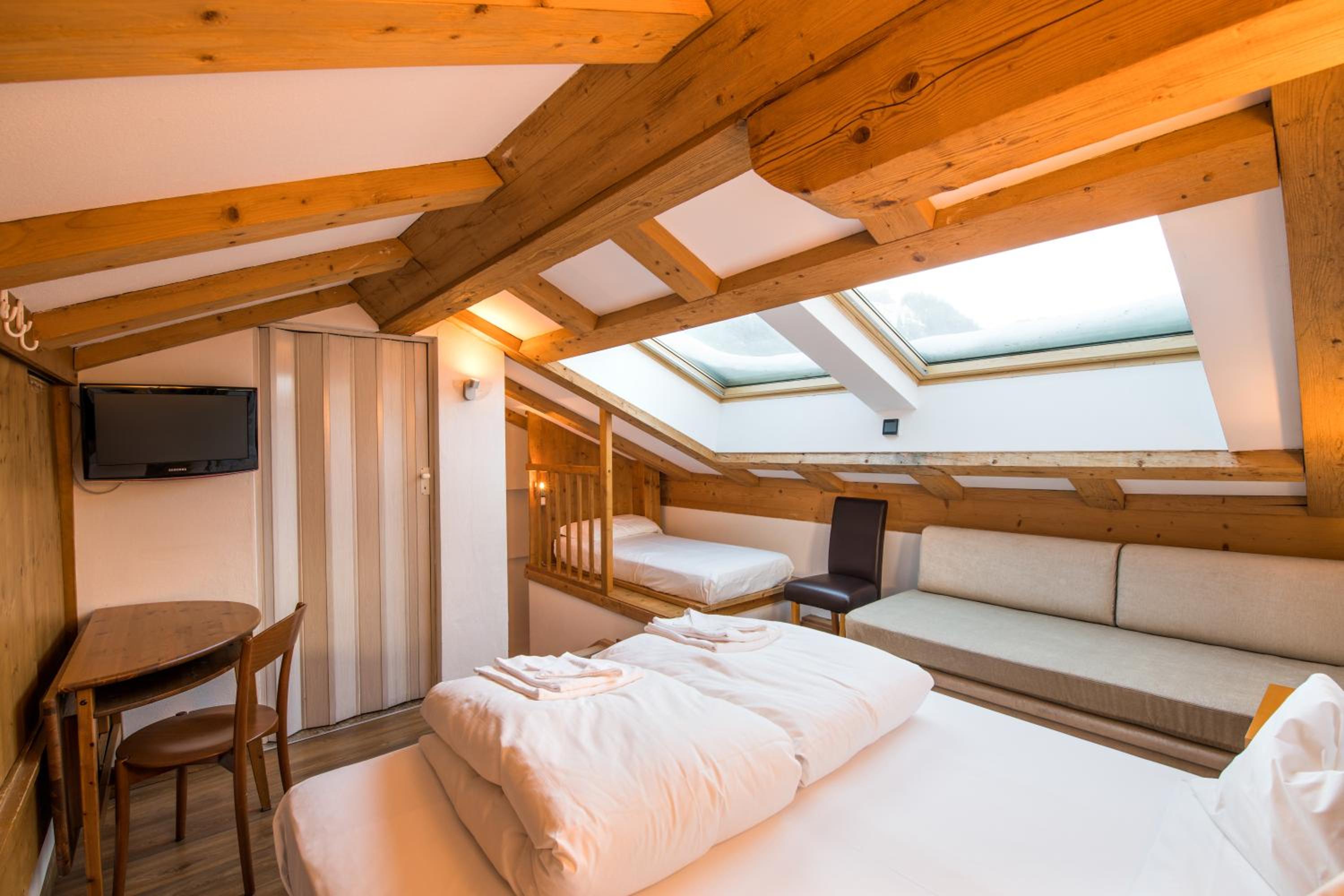 Family Suite - Photo 3