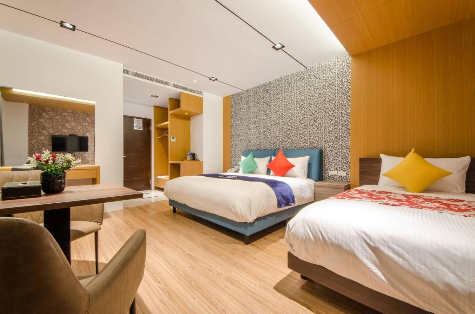 Triple Room with Bath