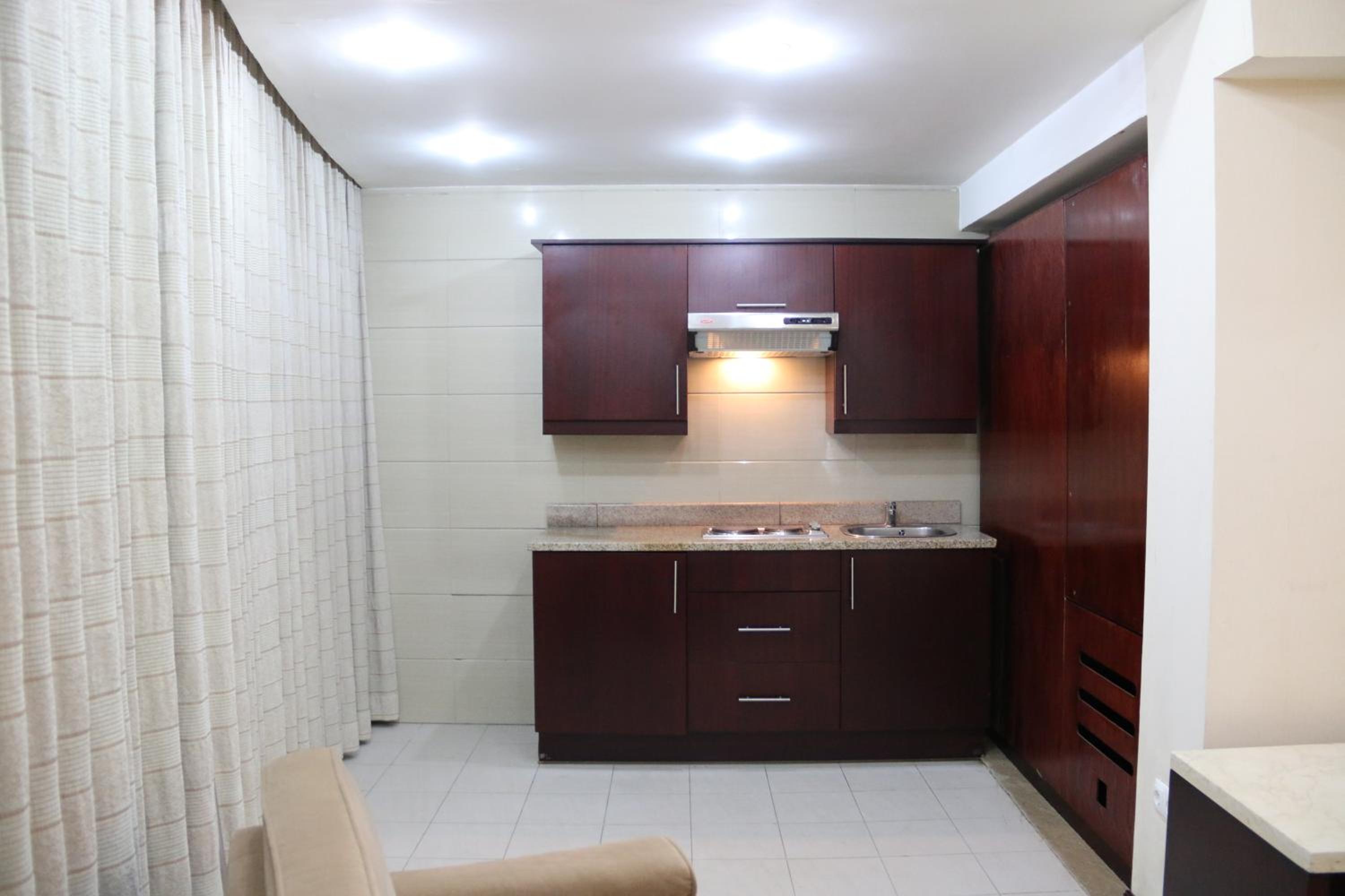 Deluxe Junior Suite - Photo 2