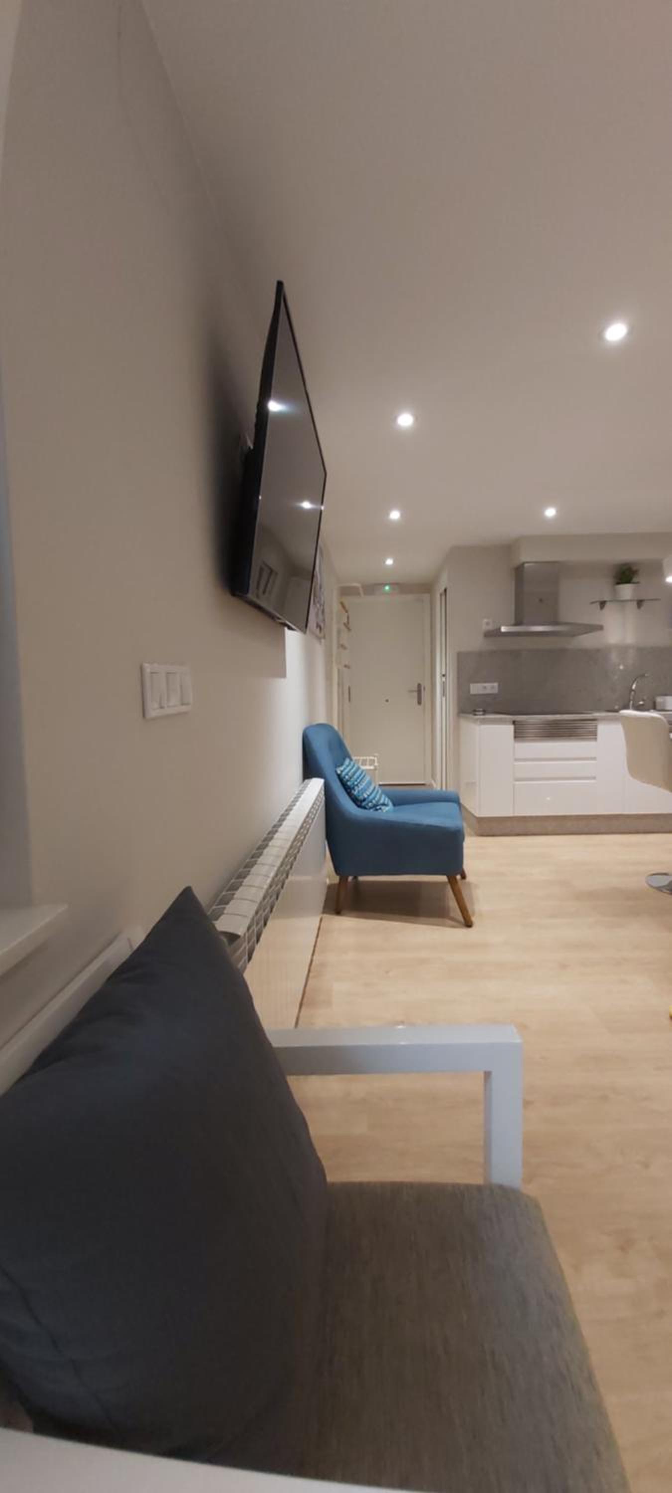 Deluxe Apartment - Photo 1