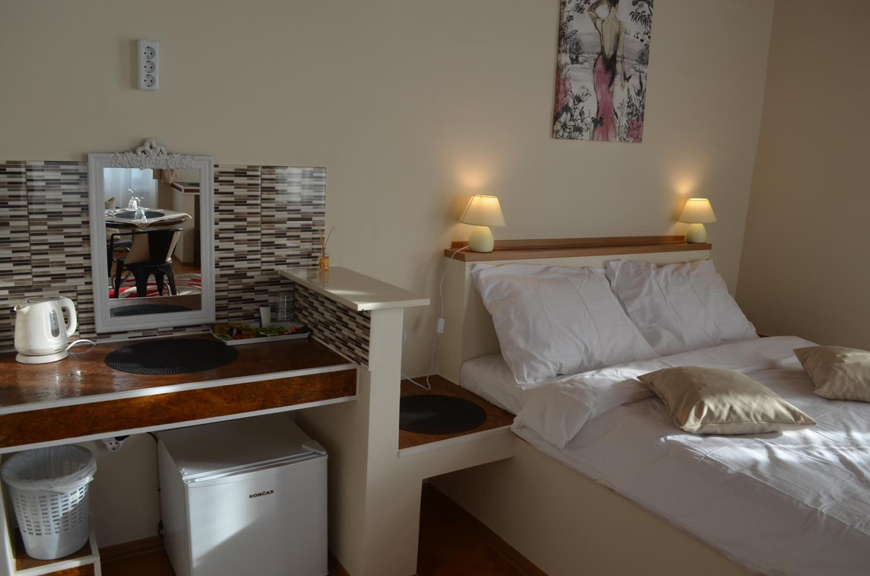 Superior Double Room - Photo 4