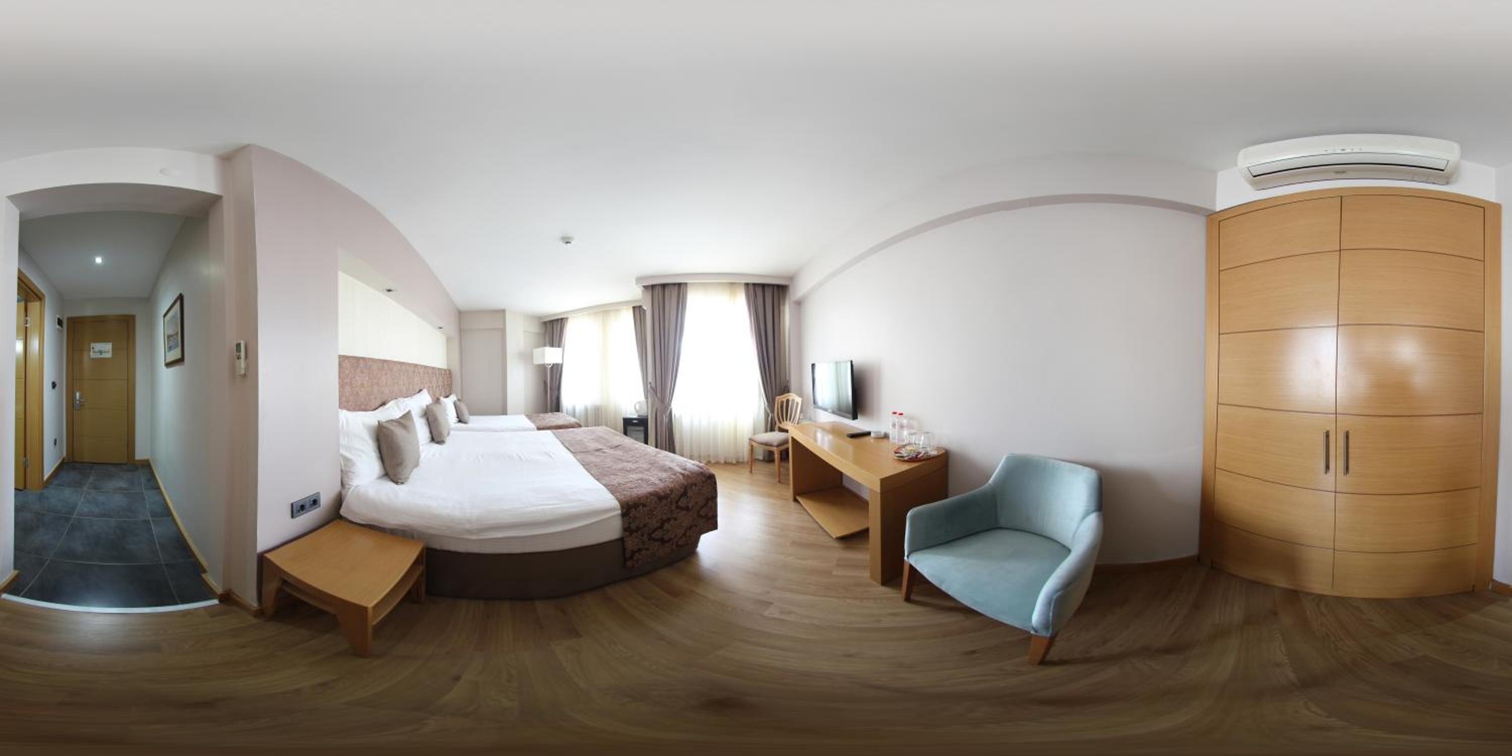 Standard Triple Room photo 1