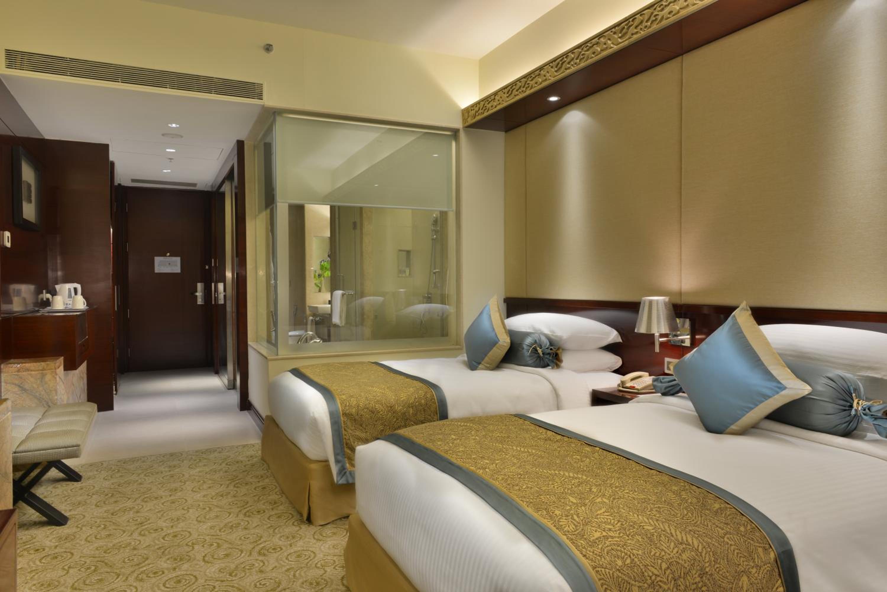 Standard Twin Room -  Smoking - 20% Discount on F&B and 15% on Laundry - Comp Early Check in / Check out (3 hrs Subject to availability) photo 2