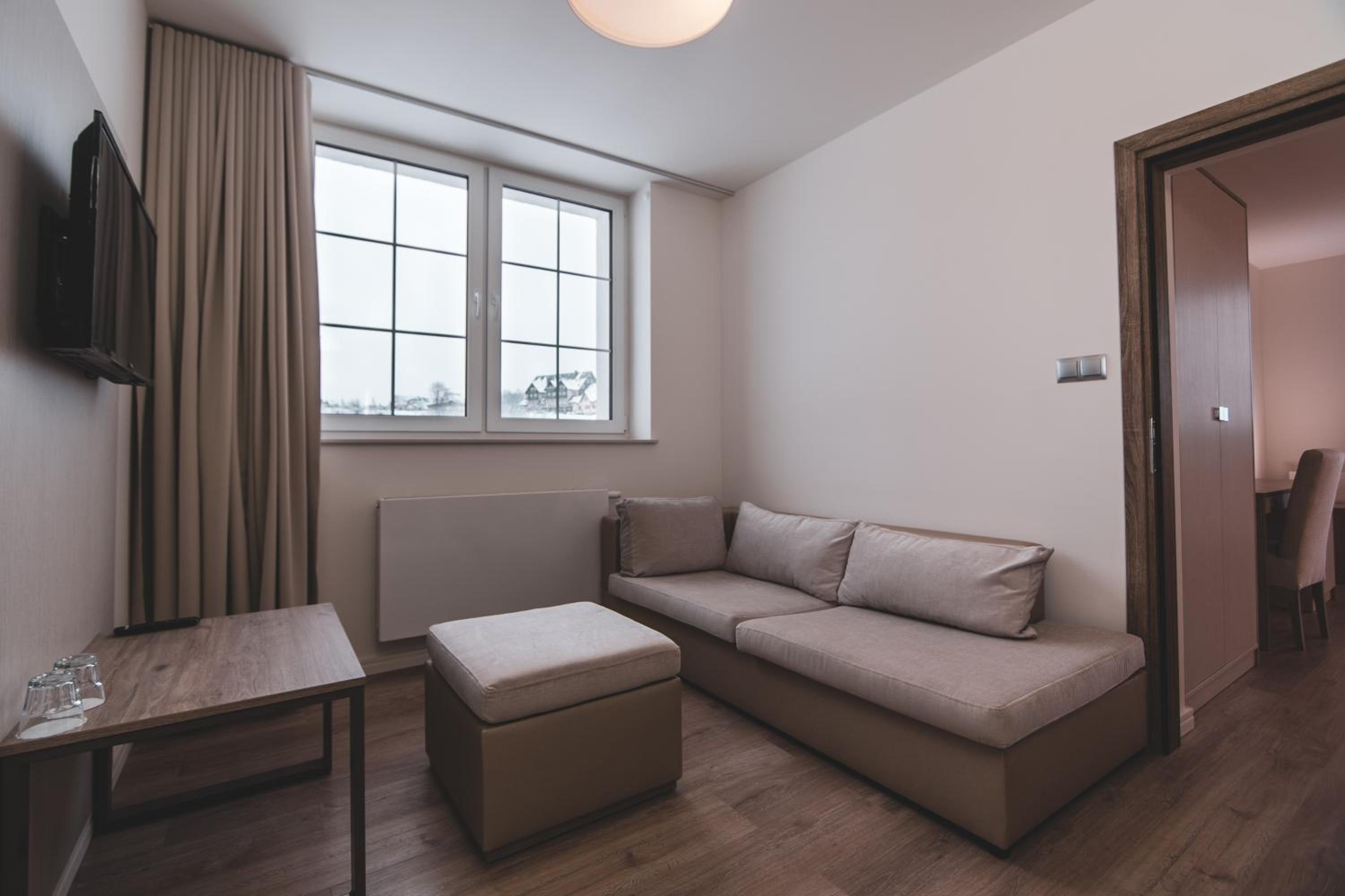 Deluxe Family Room photo 2
