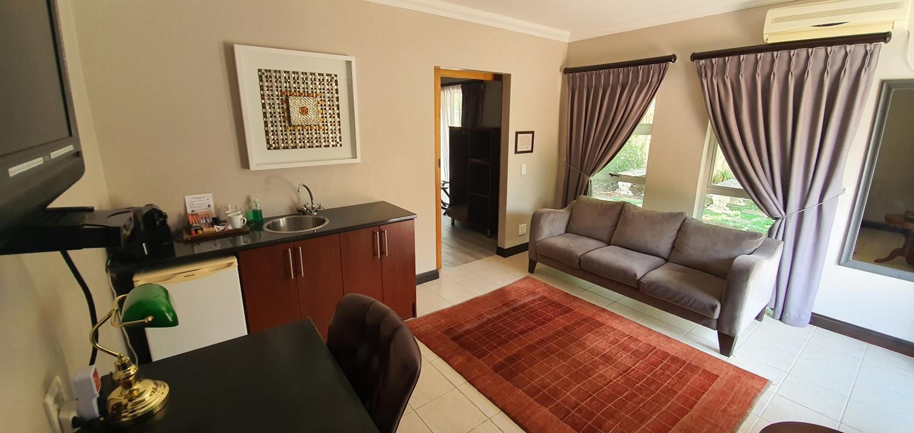 Double or Twin Room - Disability Access photo 2