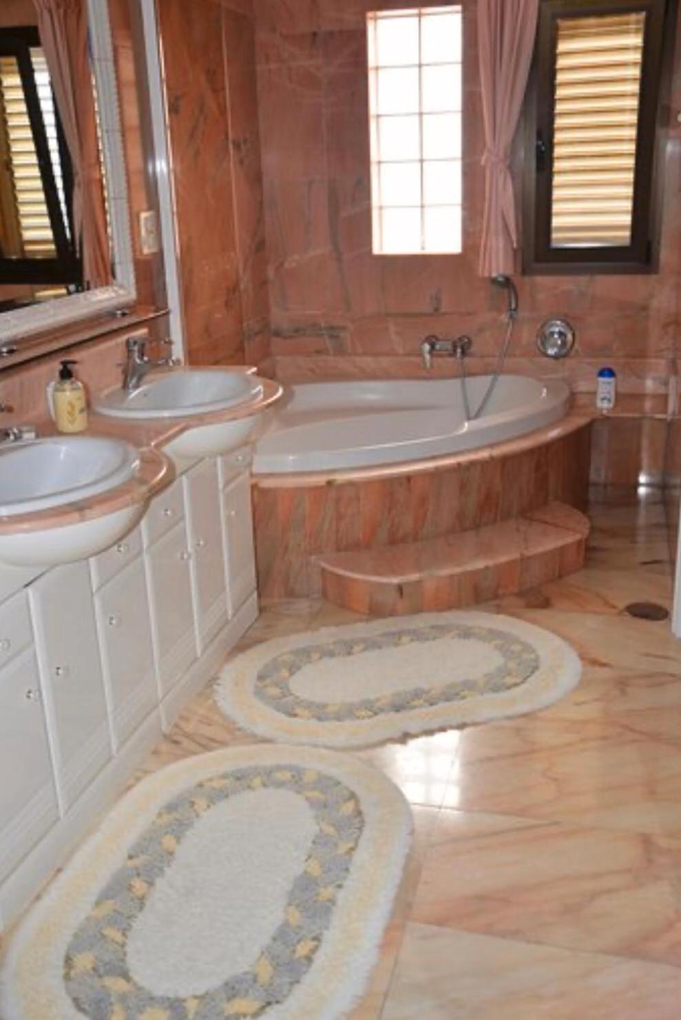 Three-Bedroom House photo 2