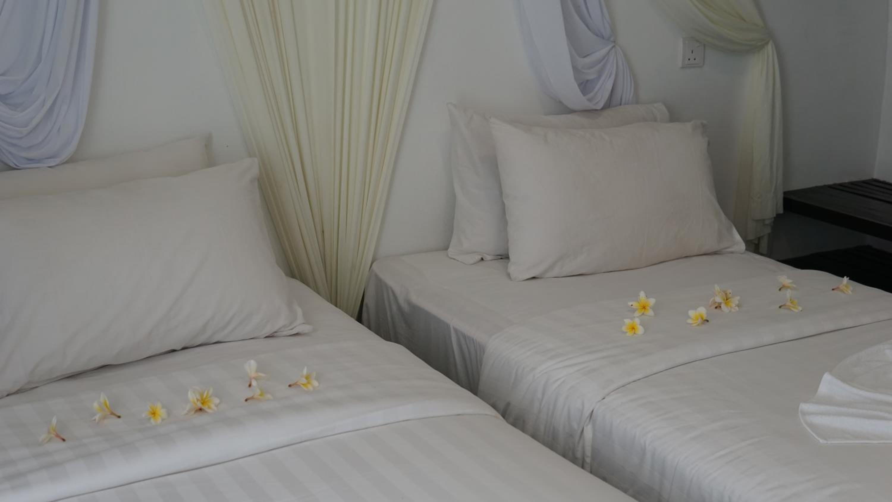 Twin Room with Balcony and Sea View - Photo 48