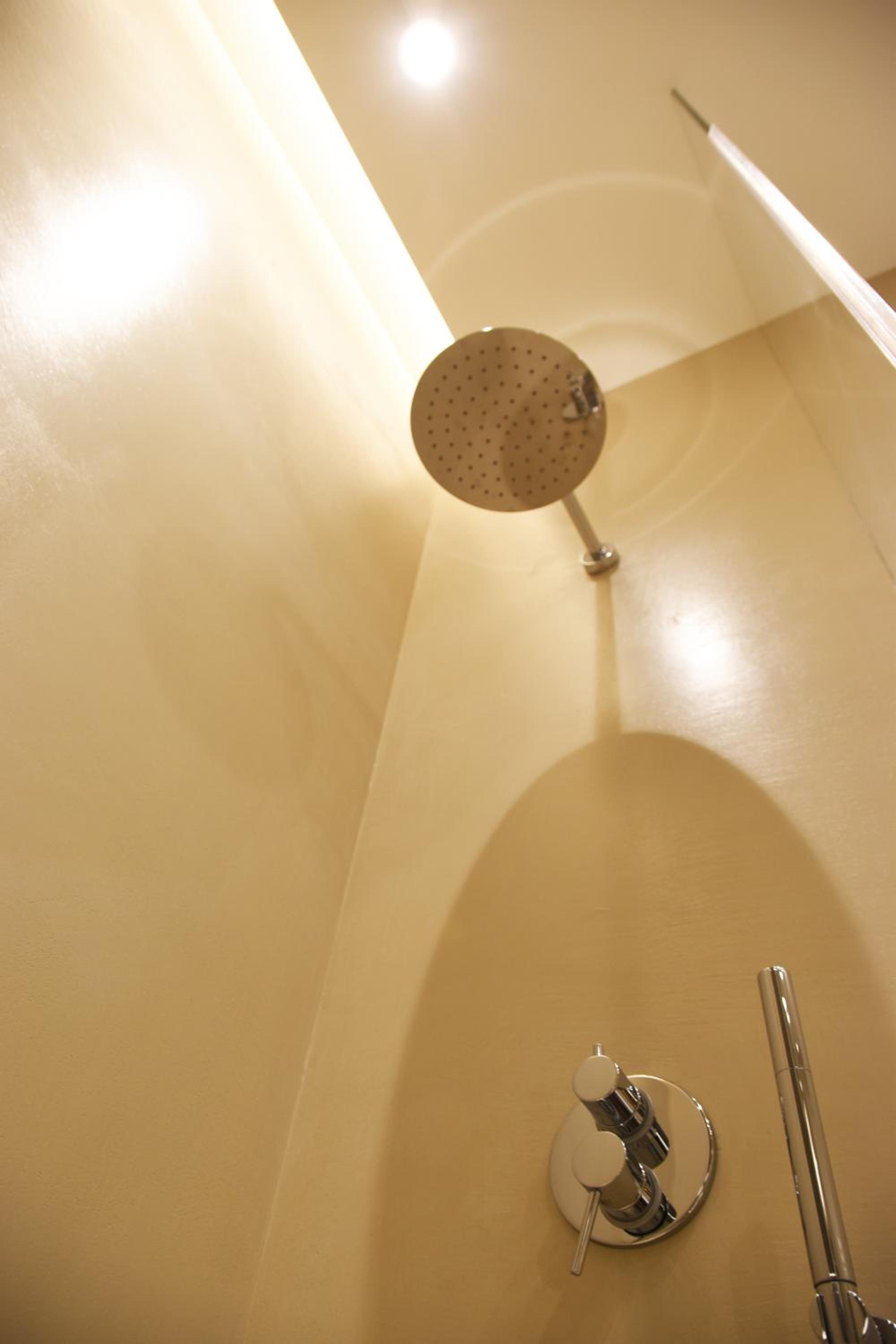 Deluxe Double Room with Sea View - Photo 5