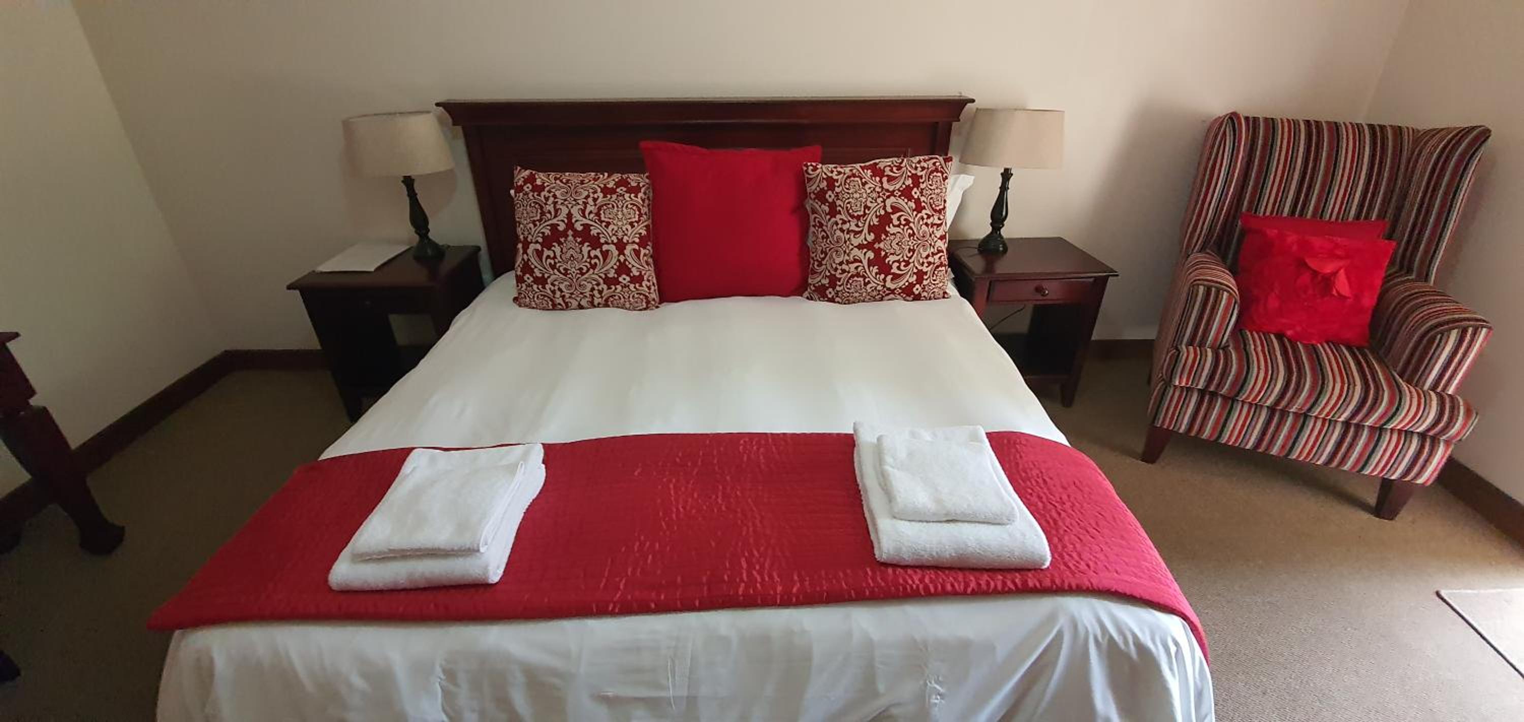 Deluxe Room - Photo 14