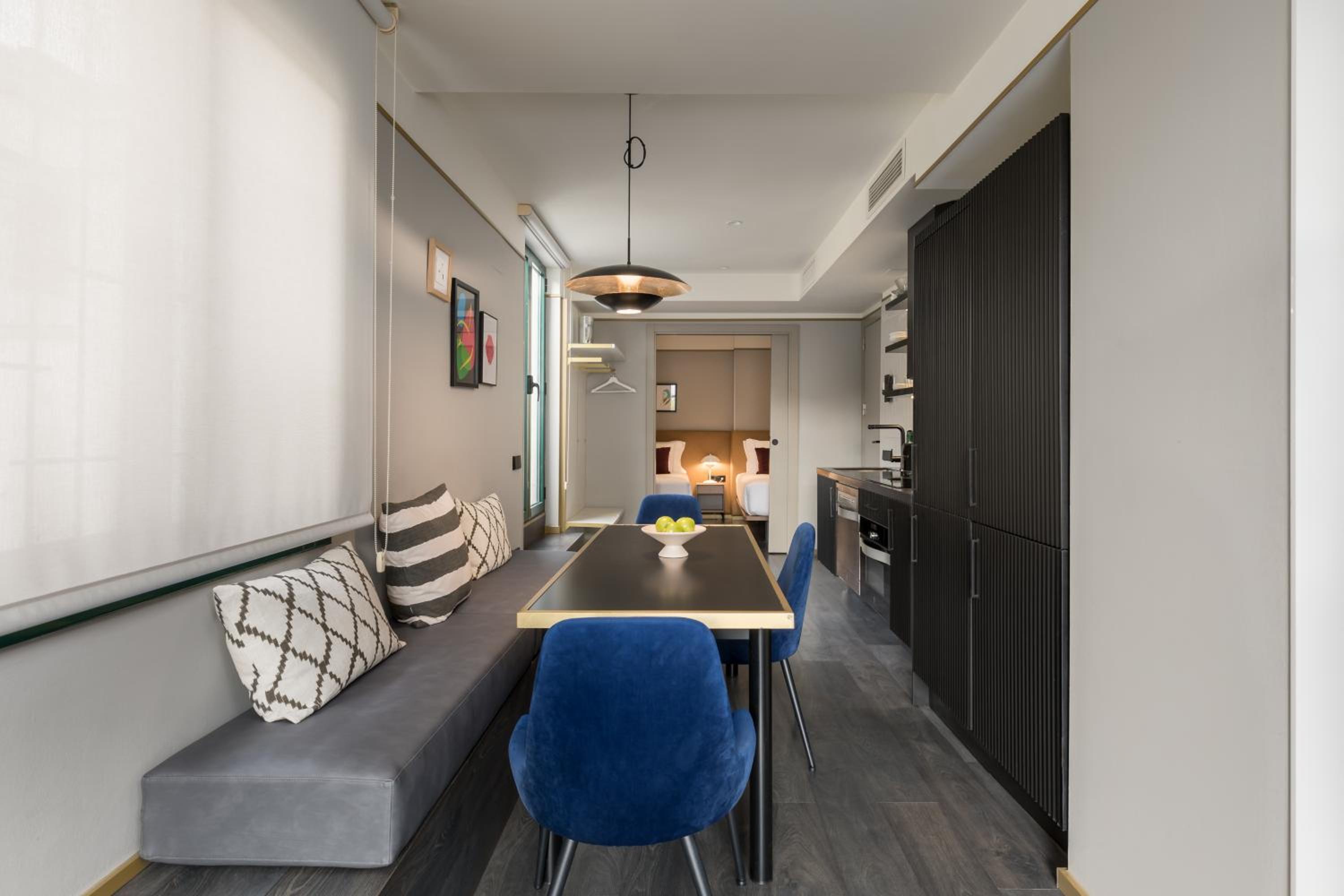Penthouse Apartment photo 2