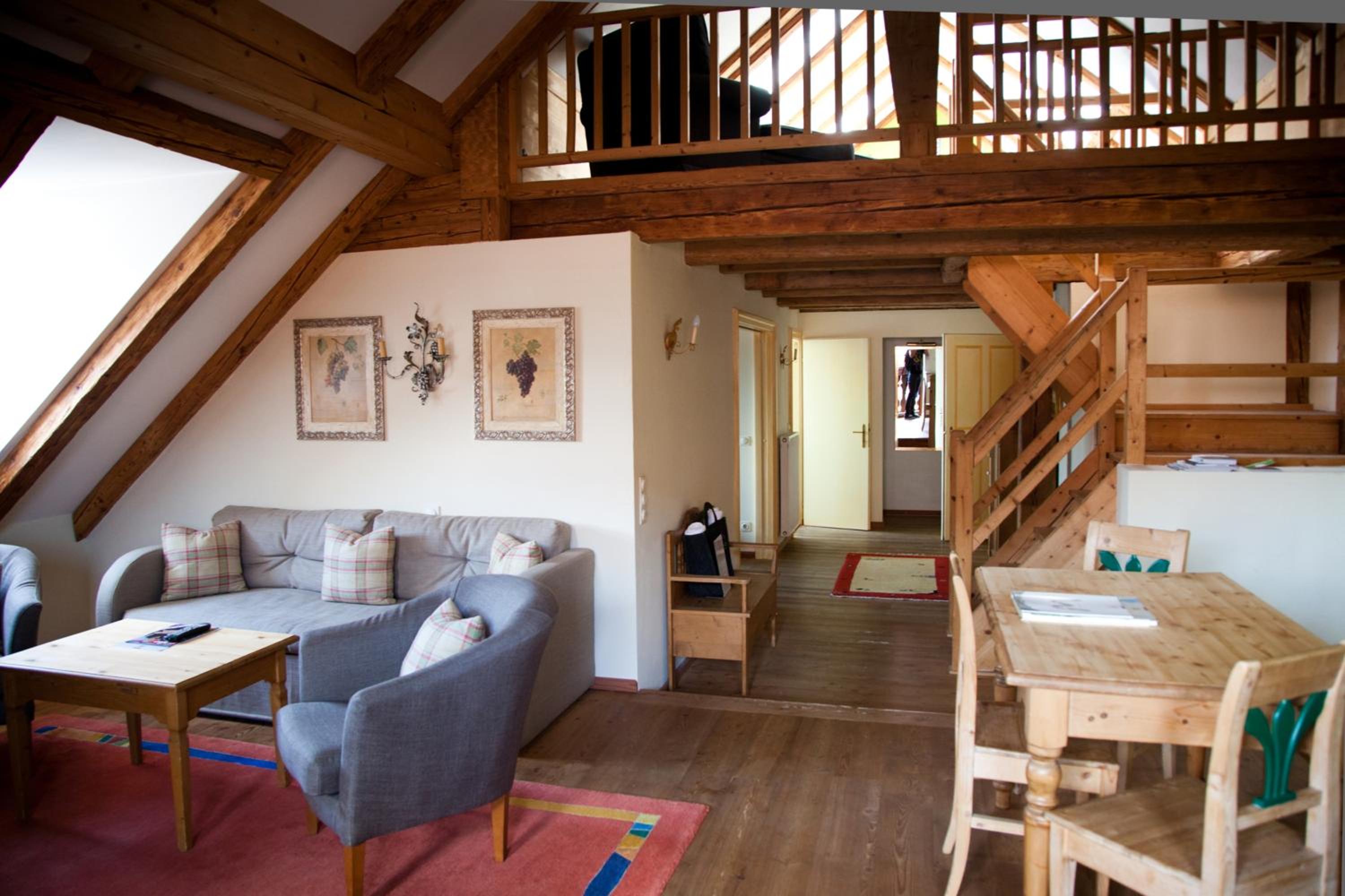 Deluxe Suite - Photo 5