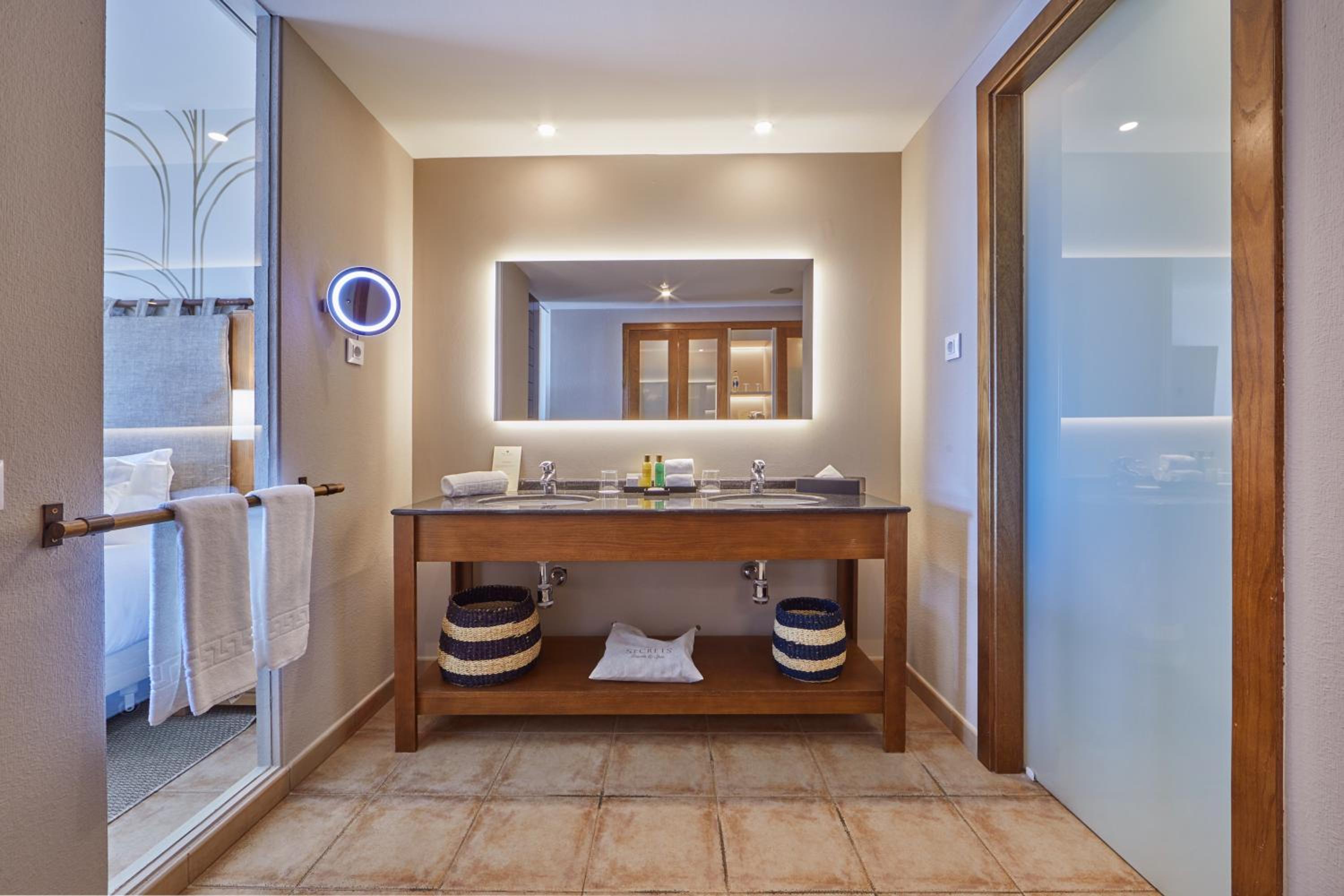 Double Room Preferred Club thumbnail 5