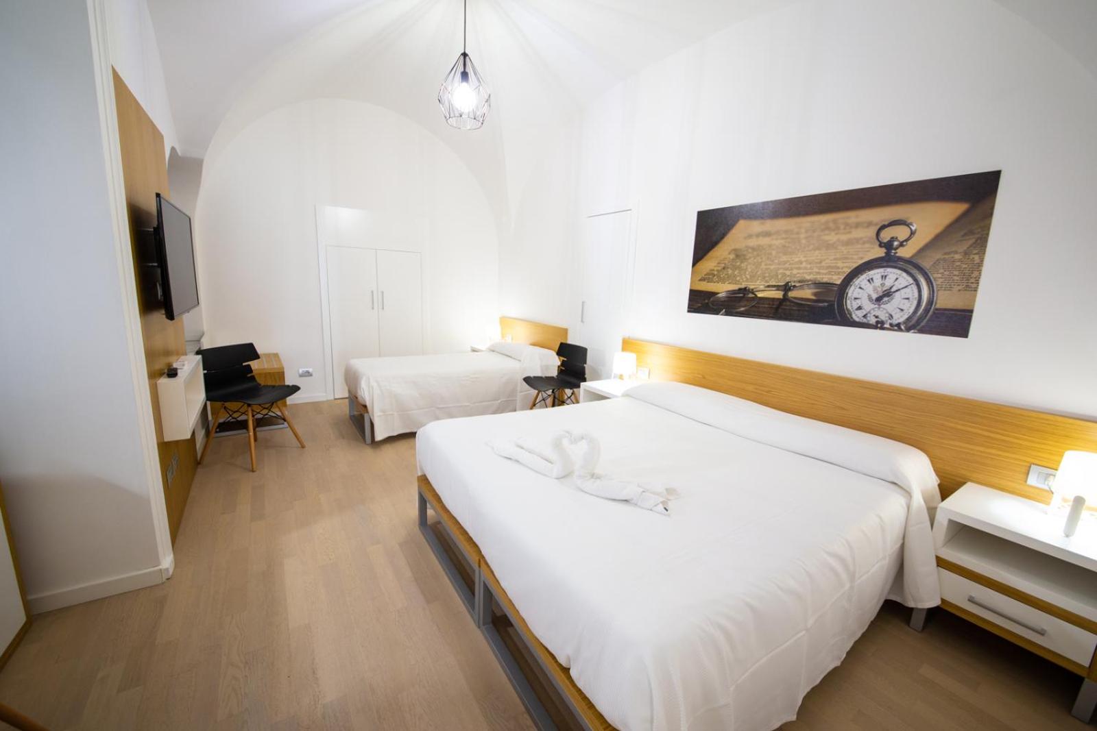 Standard Triple Room with Window photo 2