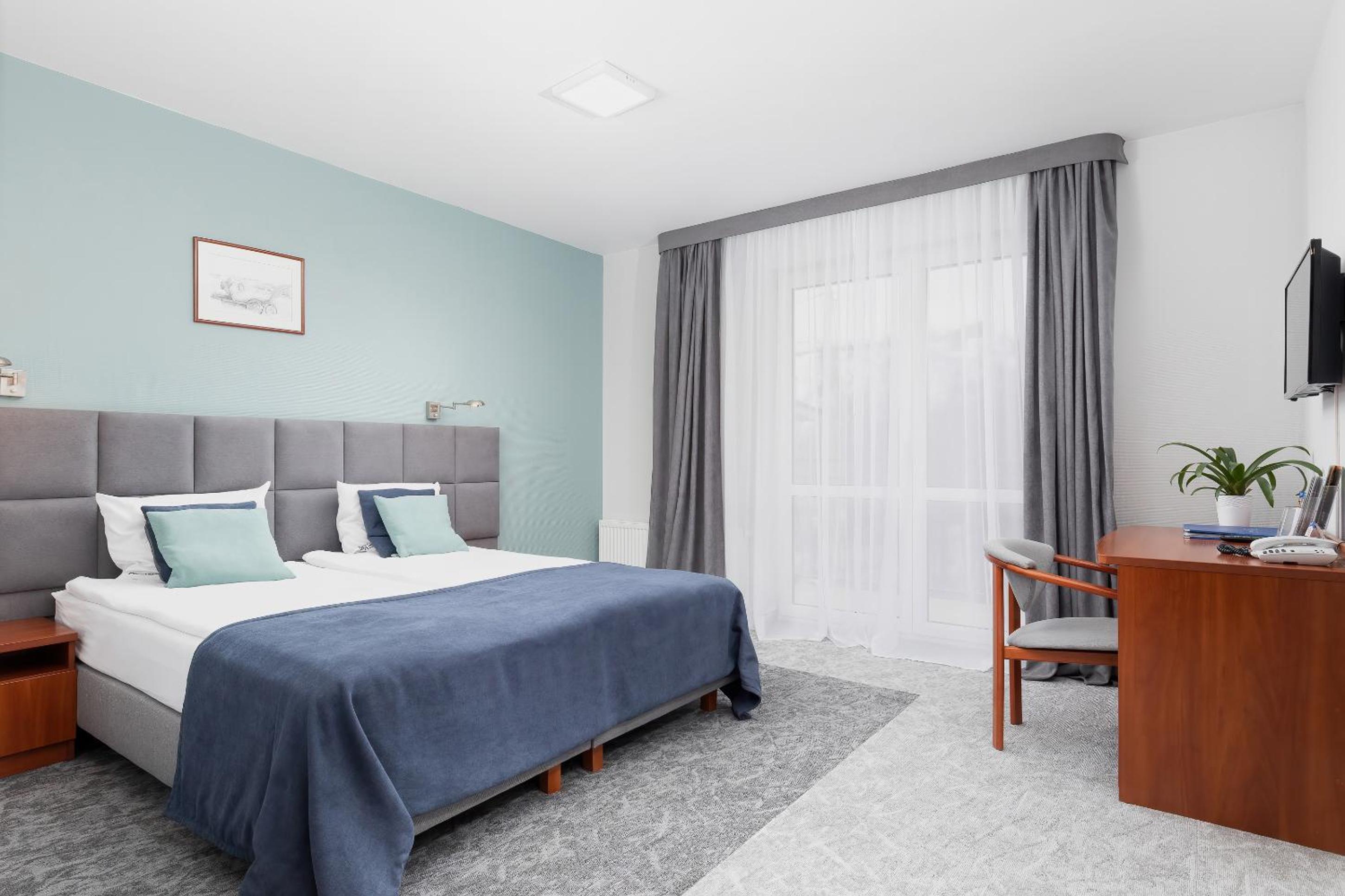 Deluxe Double or Twin Room with Balcony