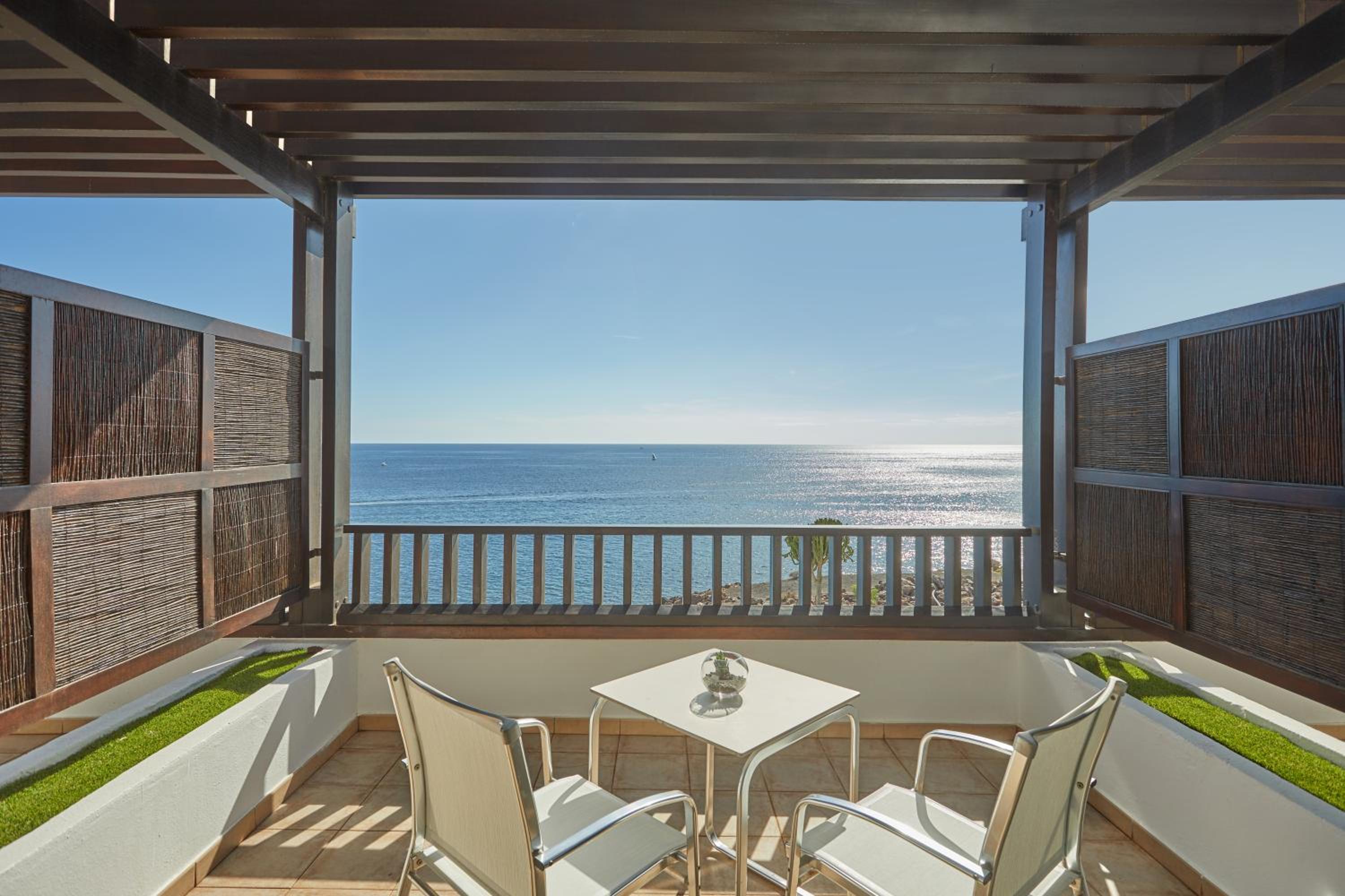 Junior Suite Ocean View Preferred Club