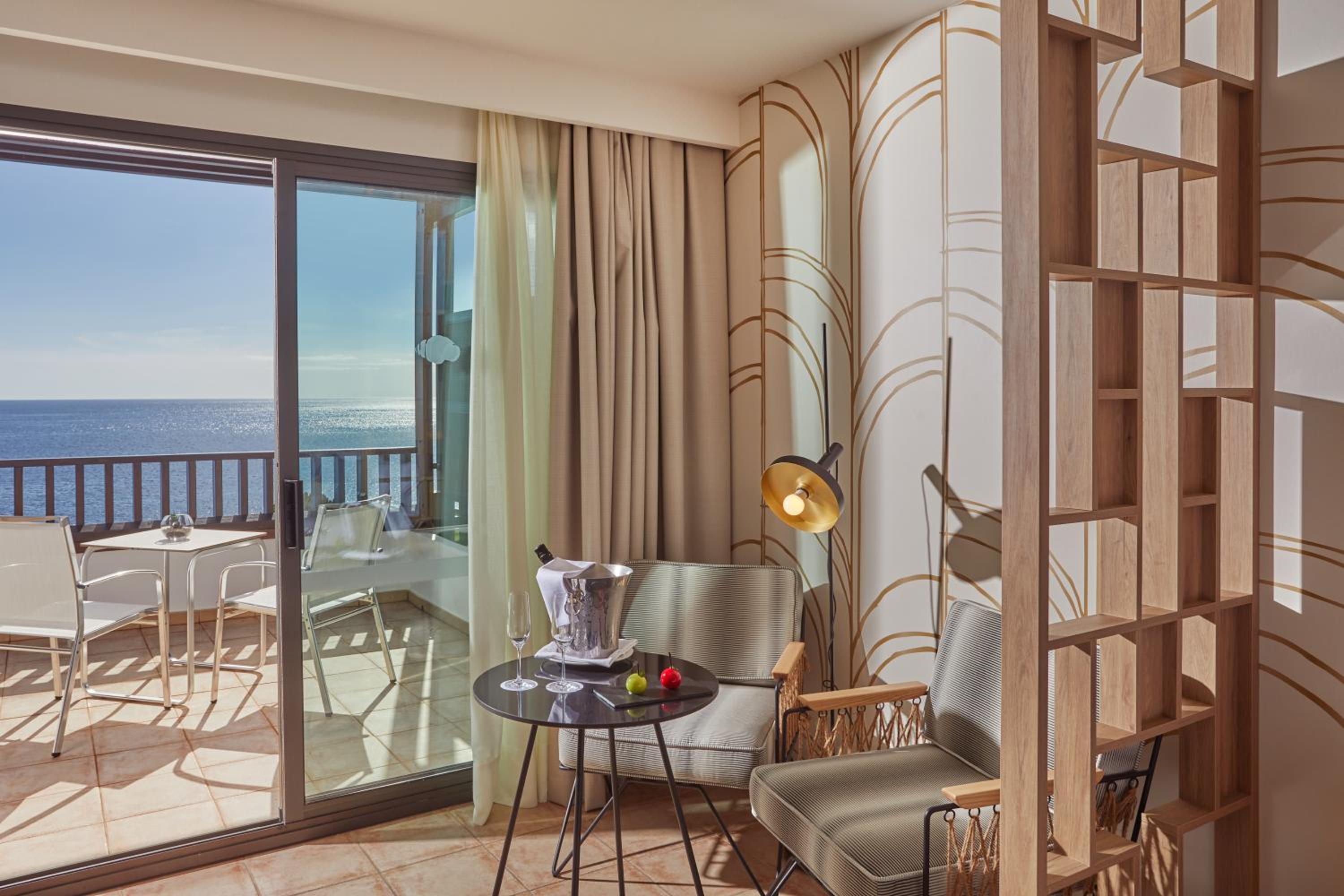 Junior Suite Ocean View Preferred Club