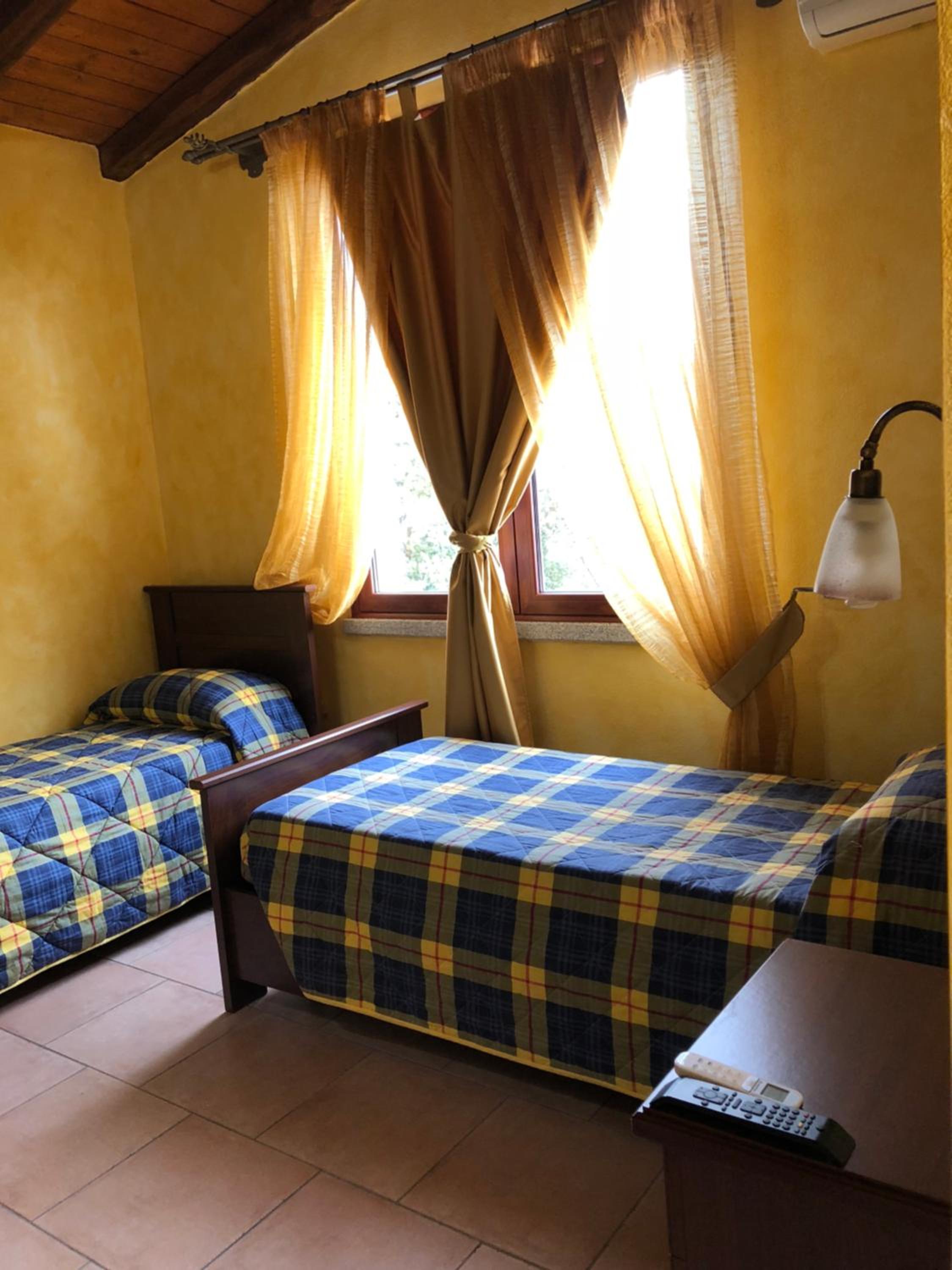 Twin Room with Mountain View