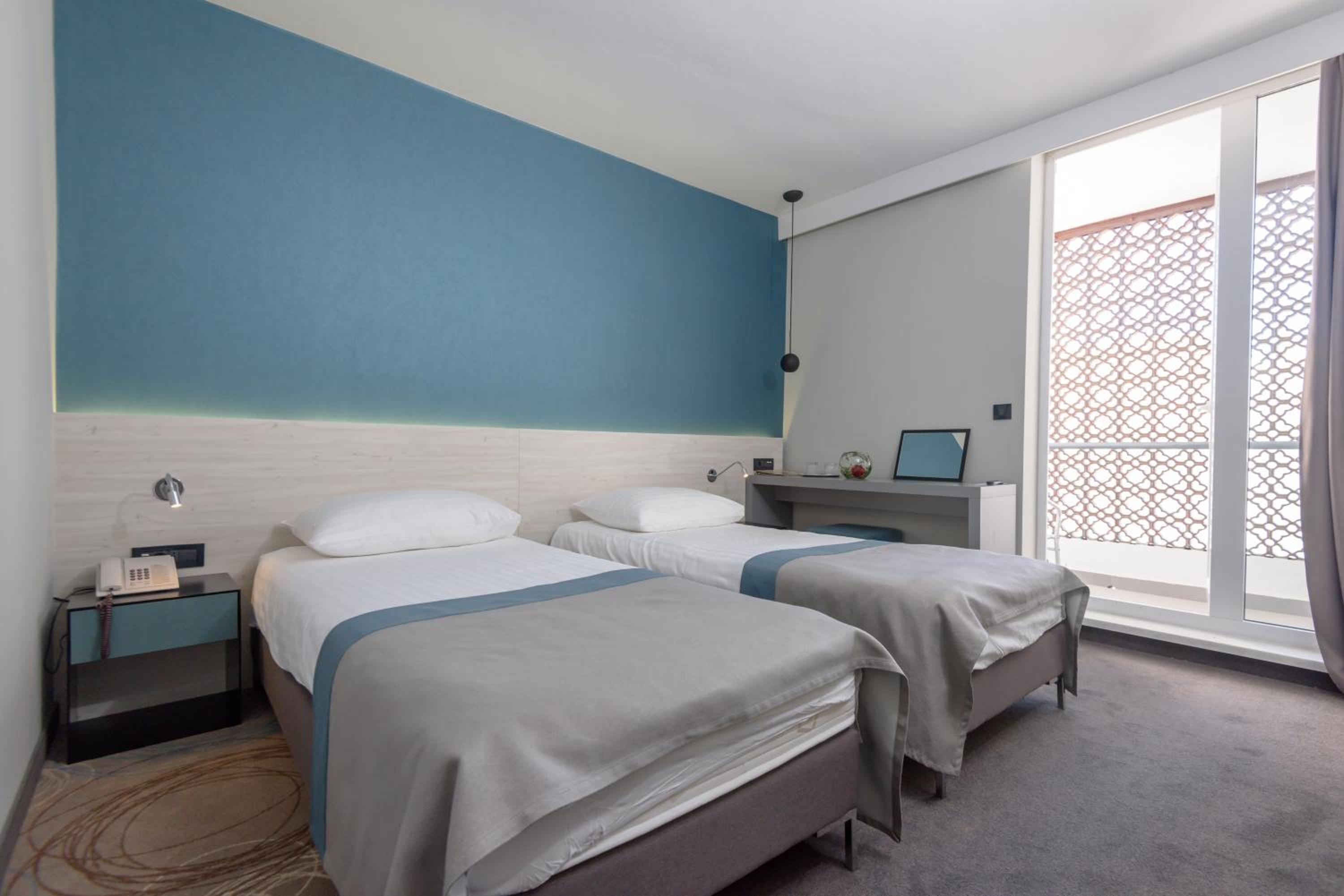 Standard Twin Room with Balcony