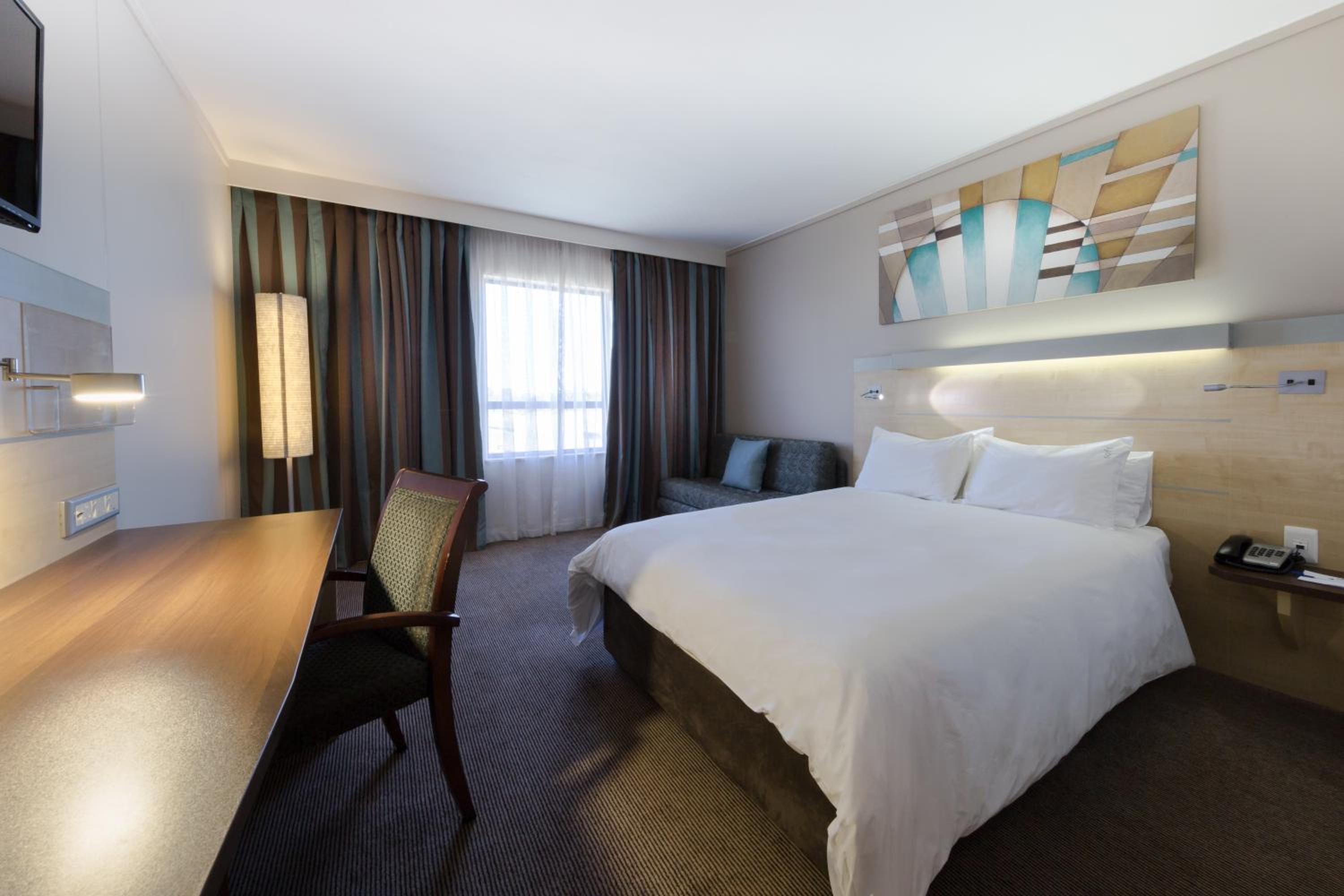 Double Room with Sofa Bed - Photo 6