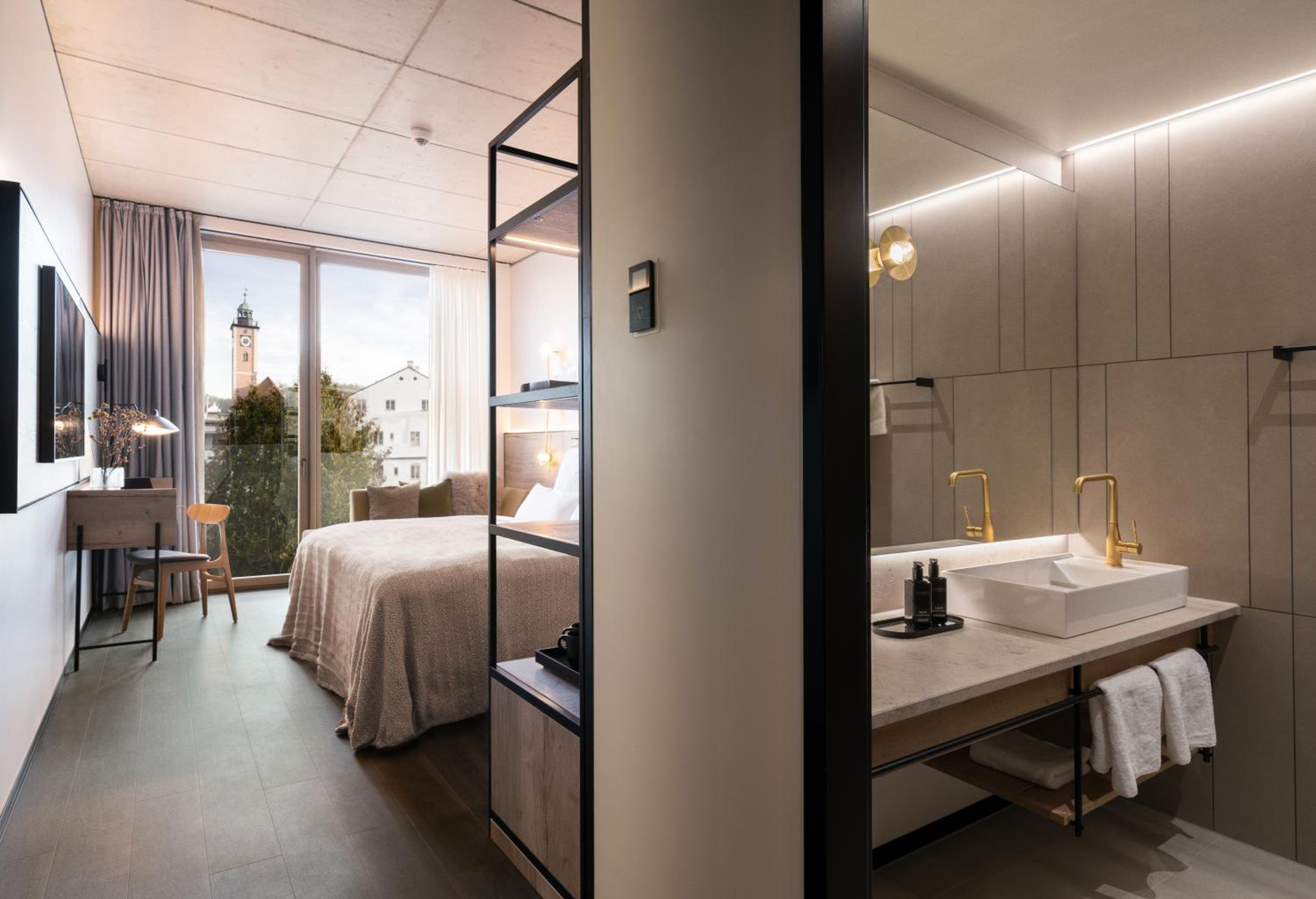 Standard Double Room - Photo 1