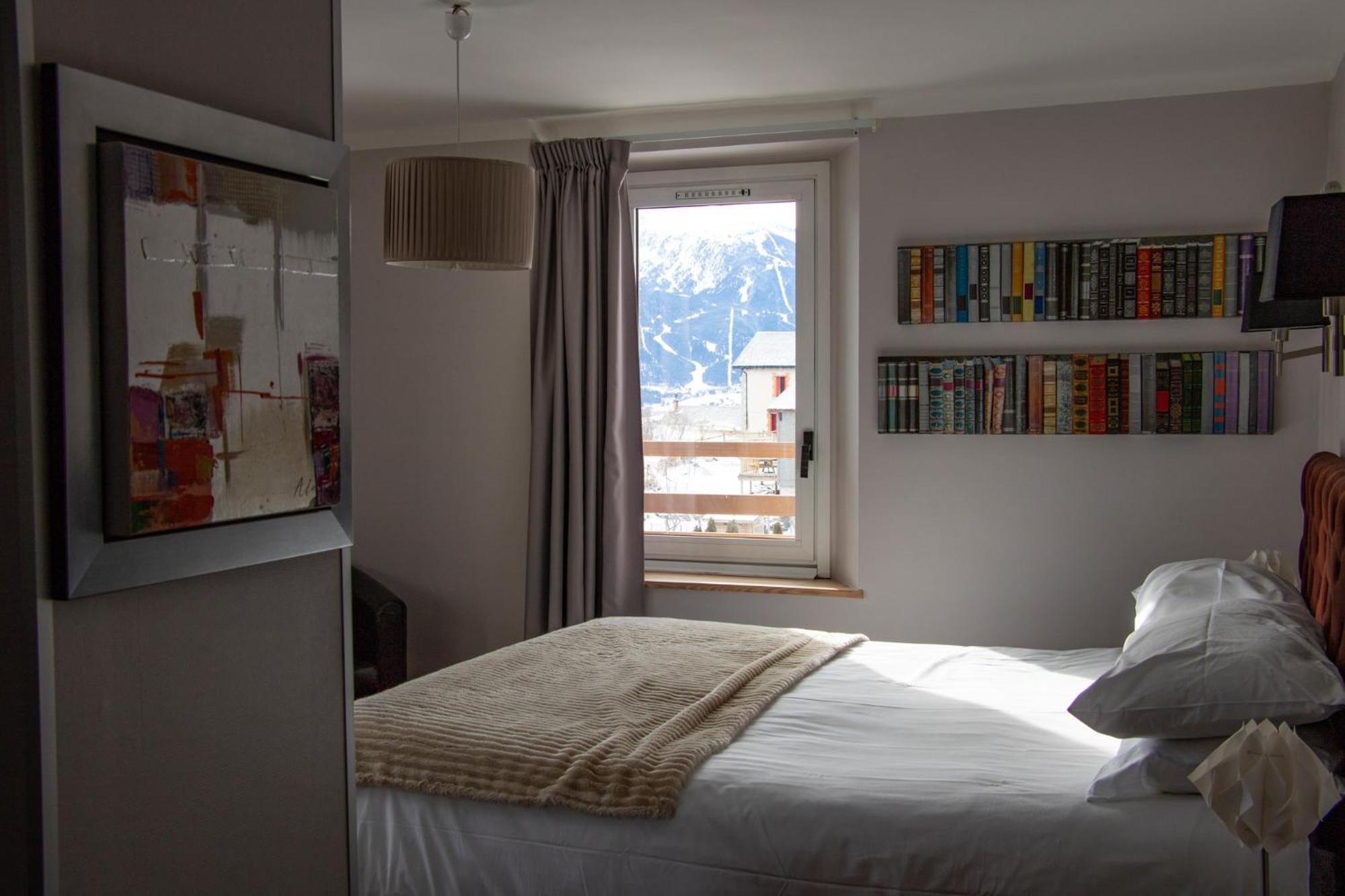 Double Room with Mountain View photo 2