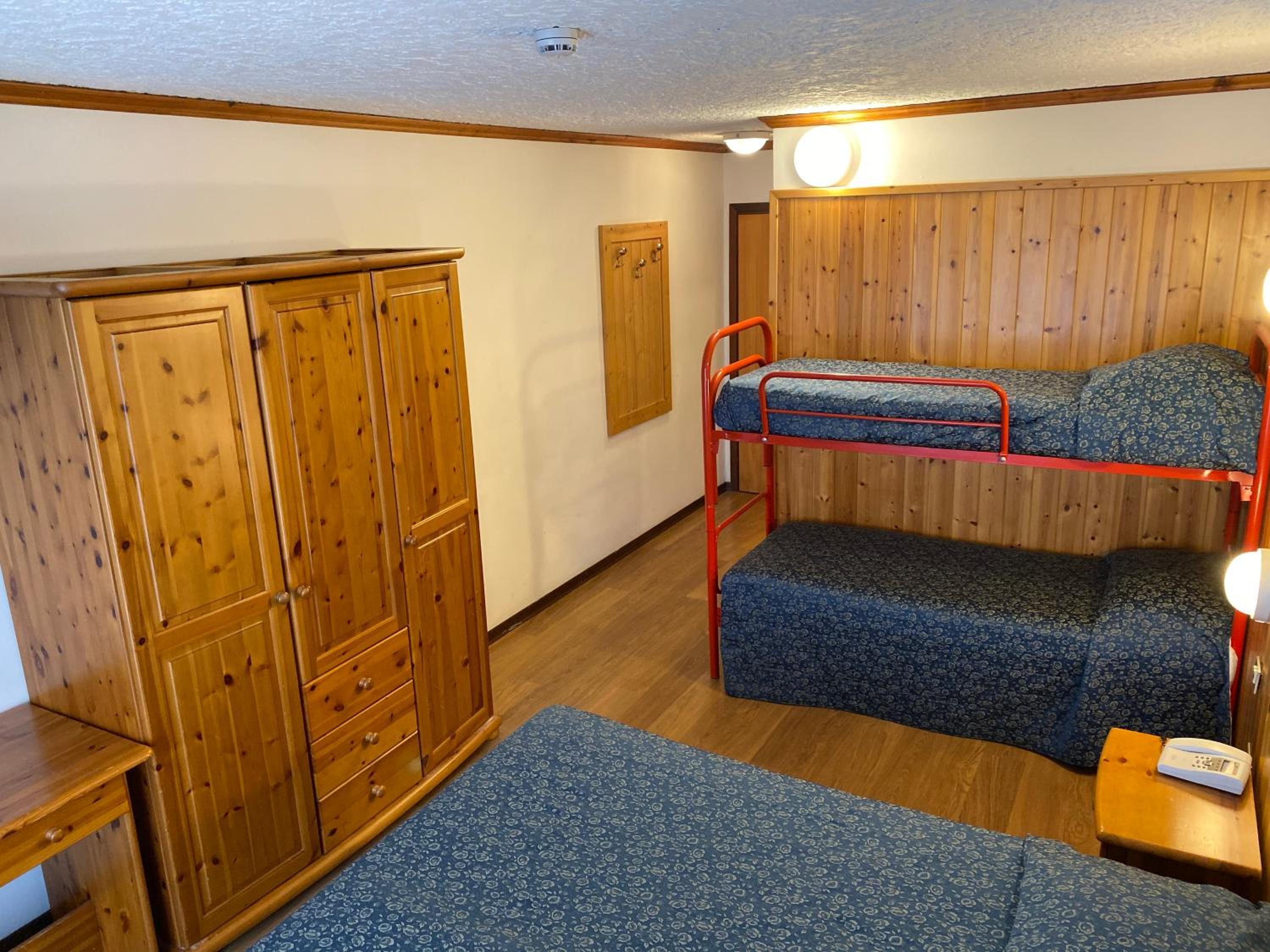 Standard Quadruple Room photo 1