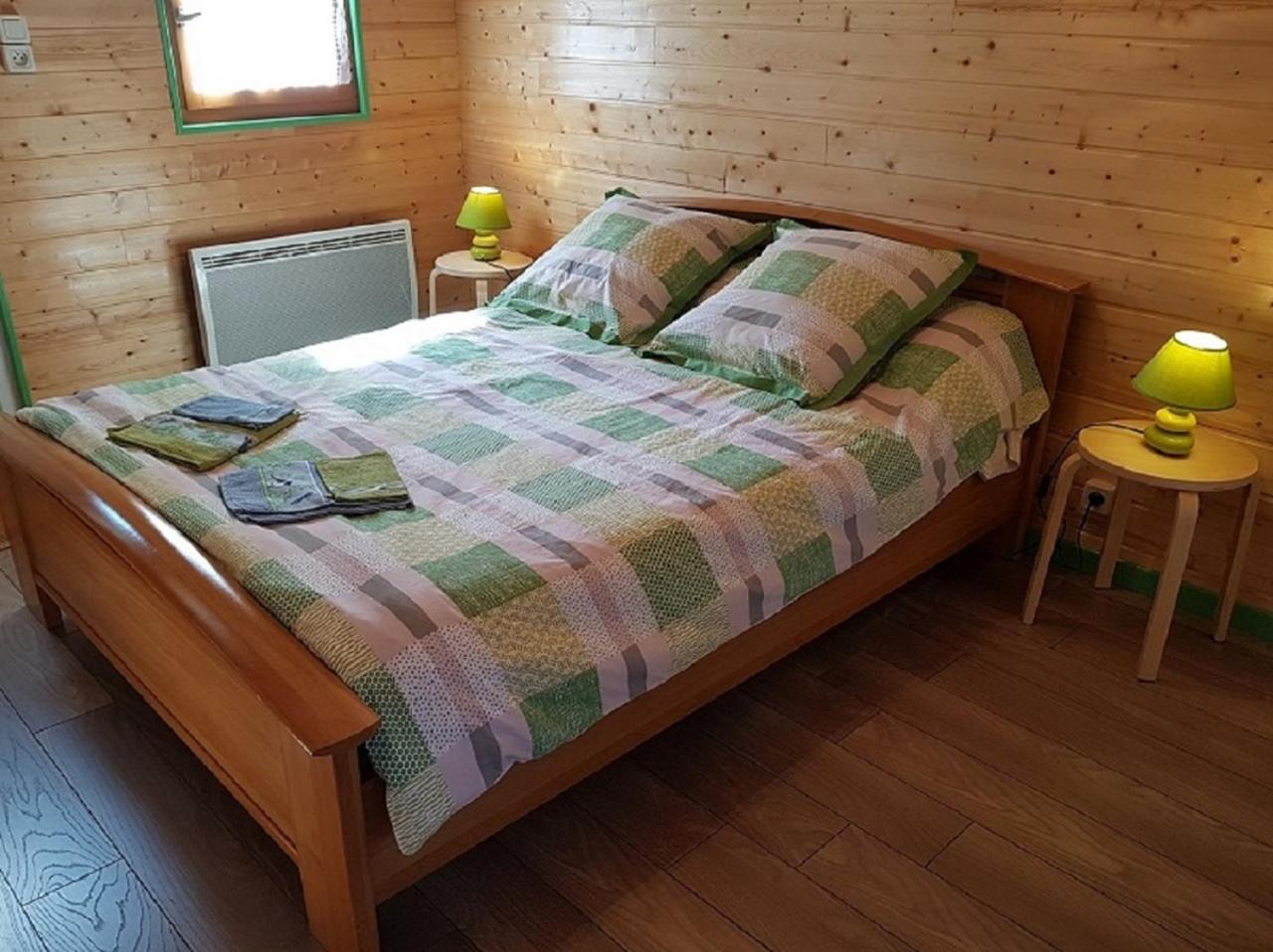 One-Bedroom Bungalow photo 1