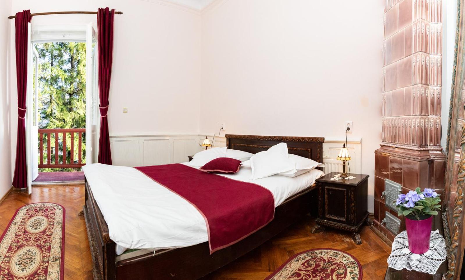 Double Room - Photo 1