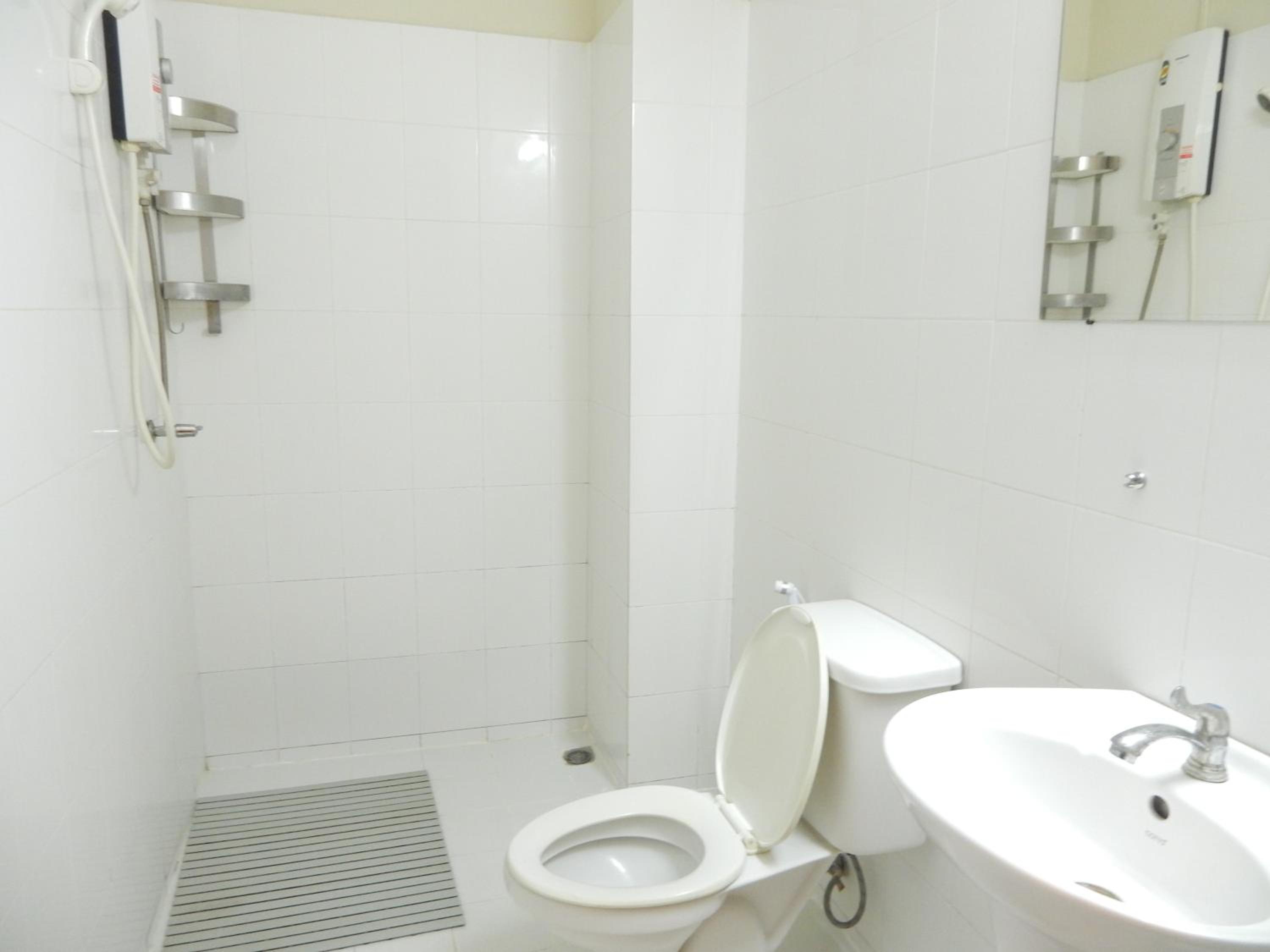 Double Room - Photo 4