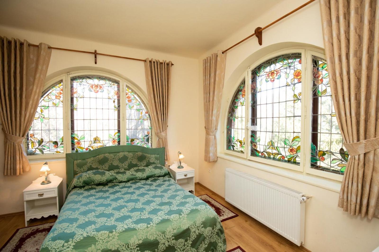 Double Room with Mountain View