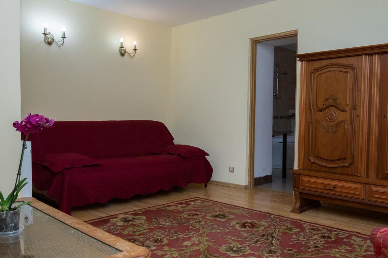 Suite - Photo 3