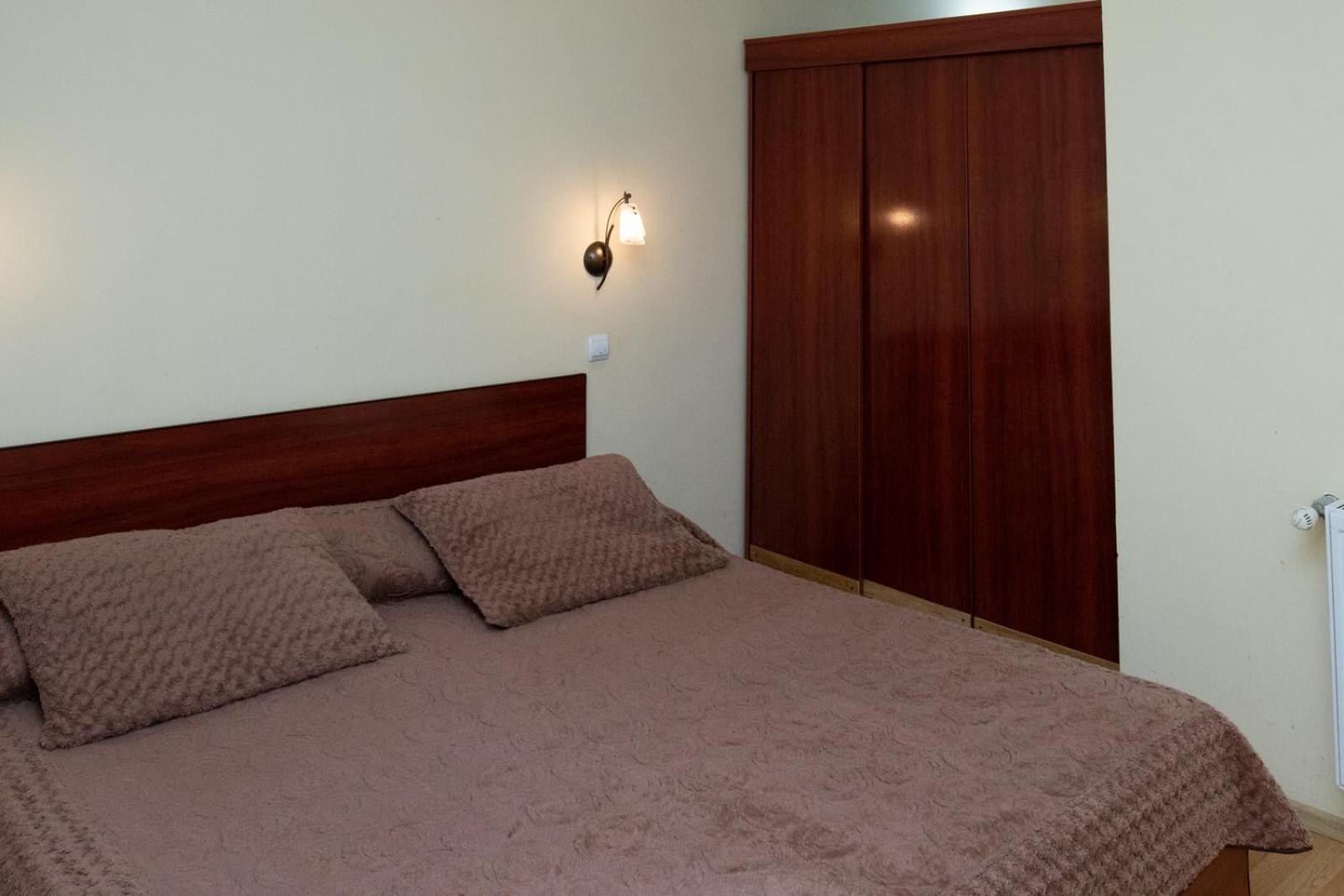 Suite - Photo 5