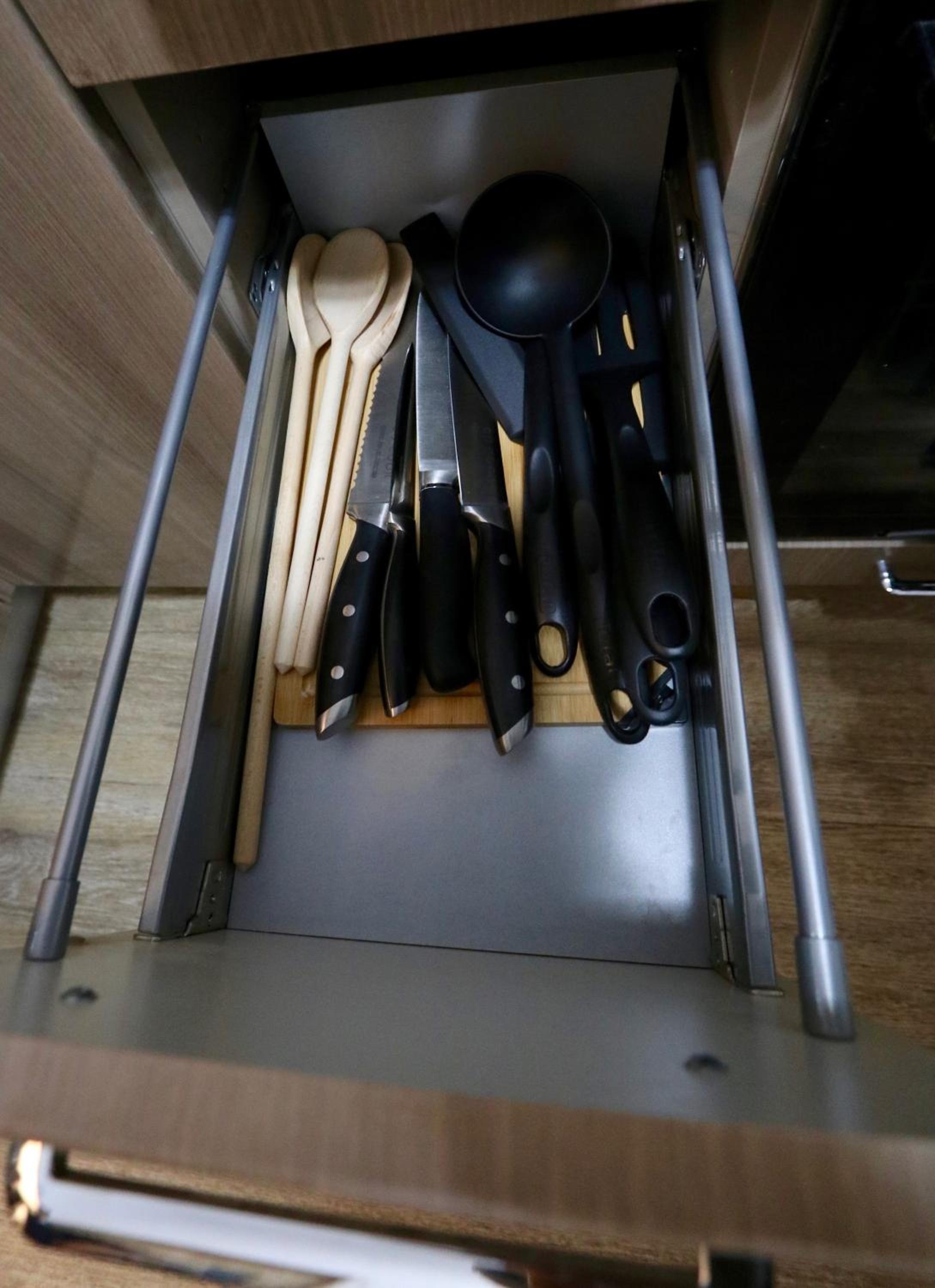One-Bedroom Apartment - Photo 18