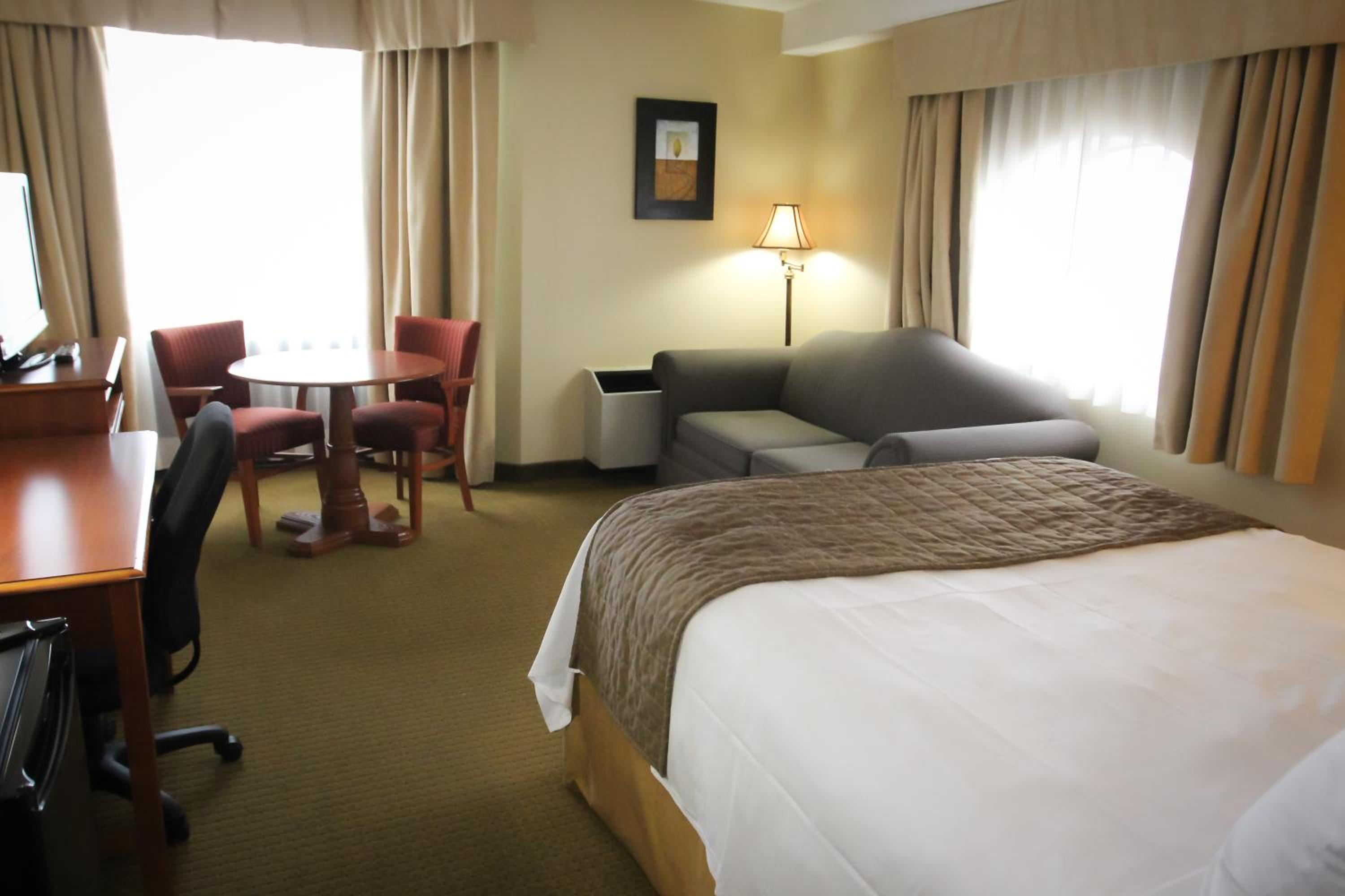 Queen Room