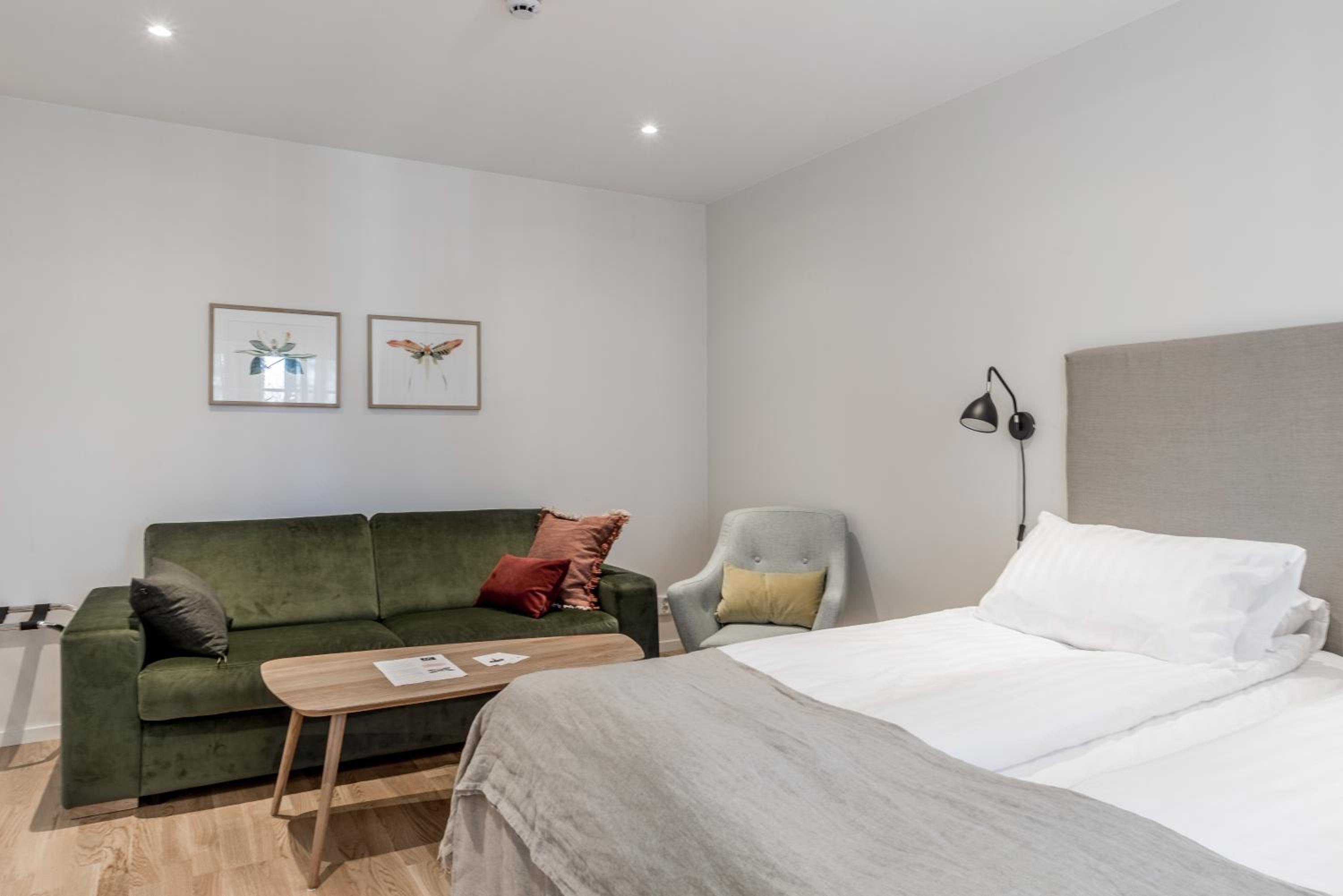 Superior Double Room - Photo 3
