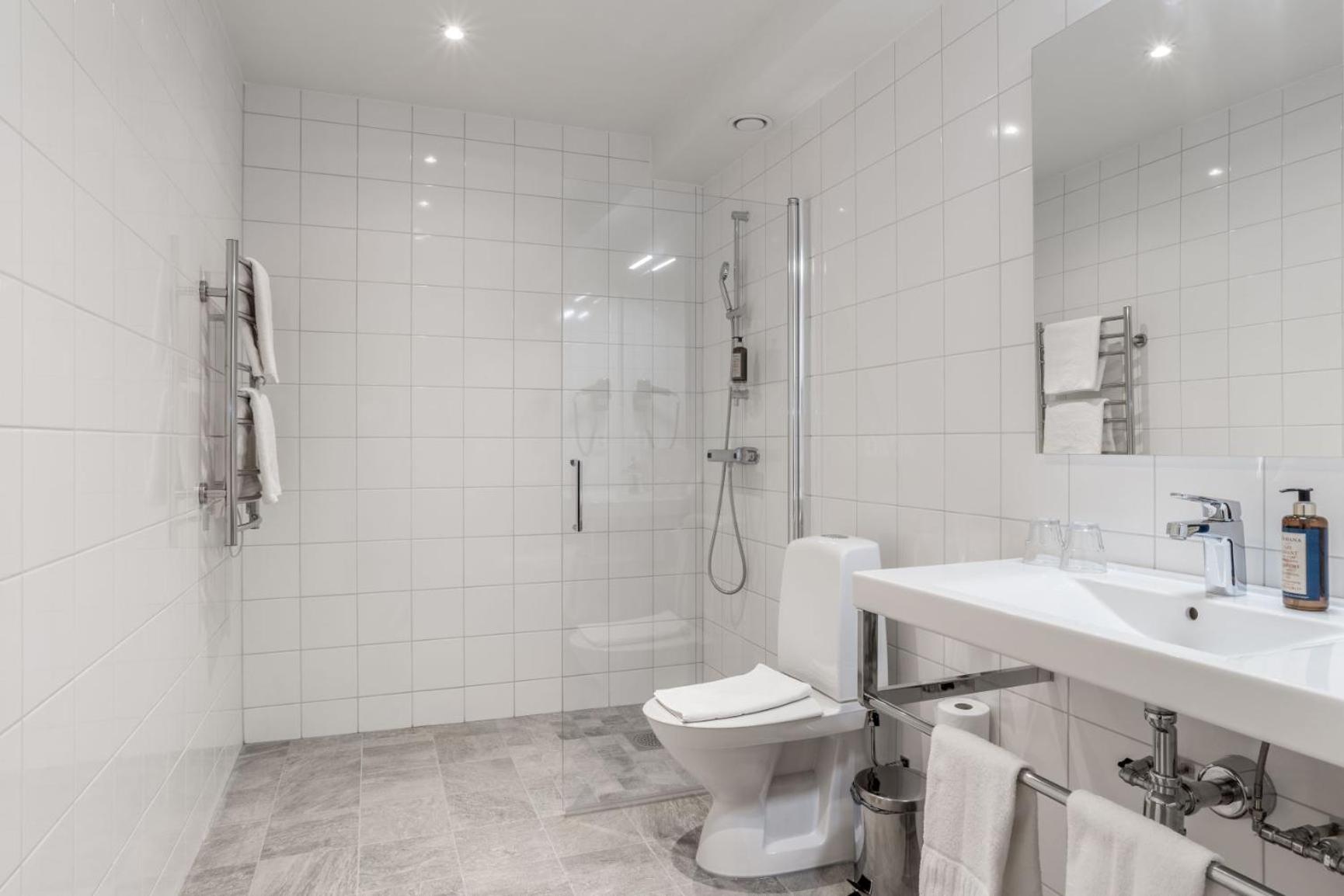 Superior Double Room - Photo 2