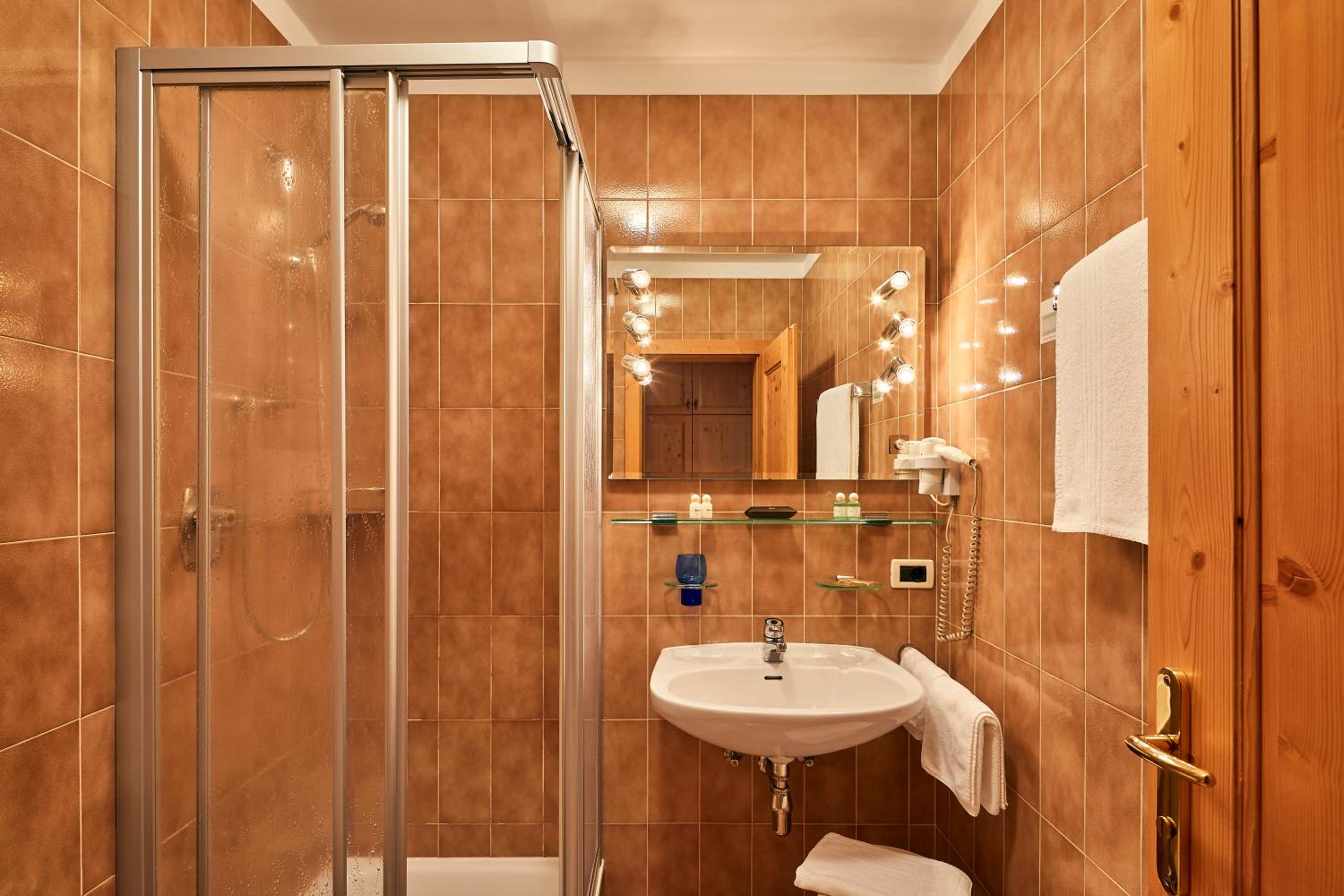 Double Room with Balcony photo 2