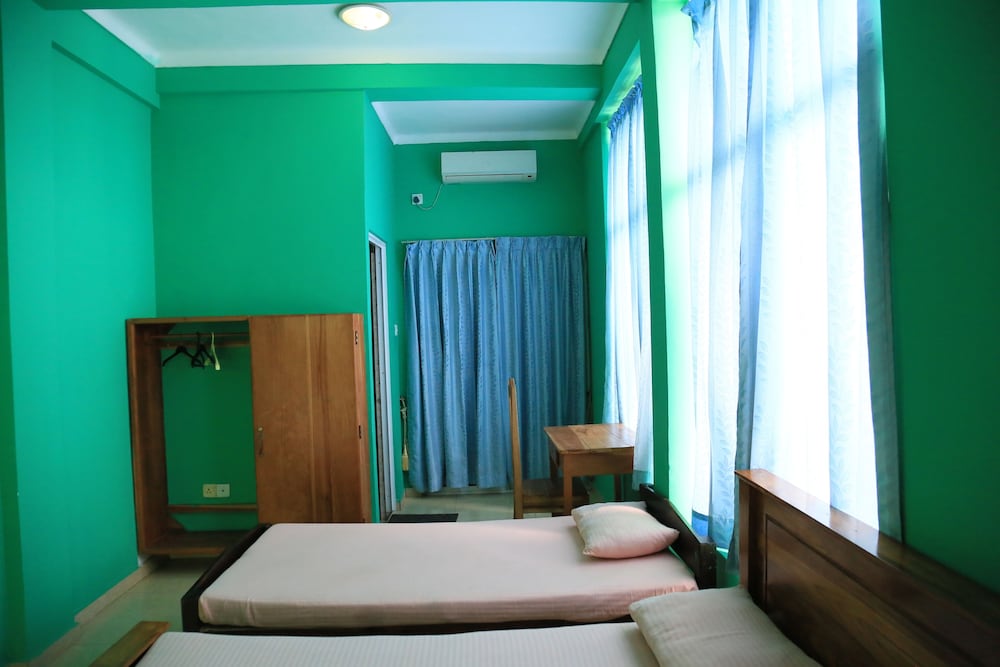 Comfort Triple Room, City View photo 1