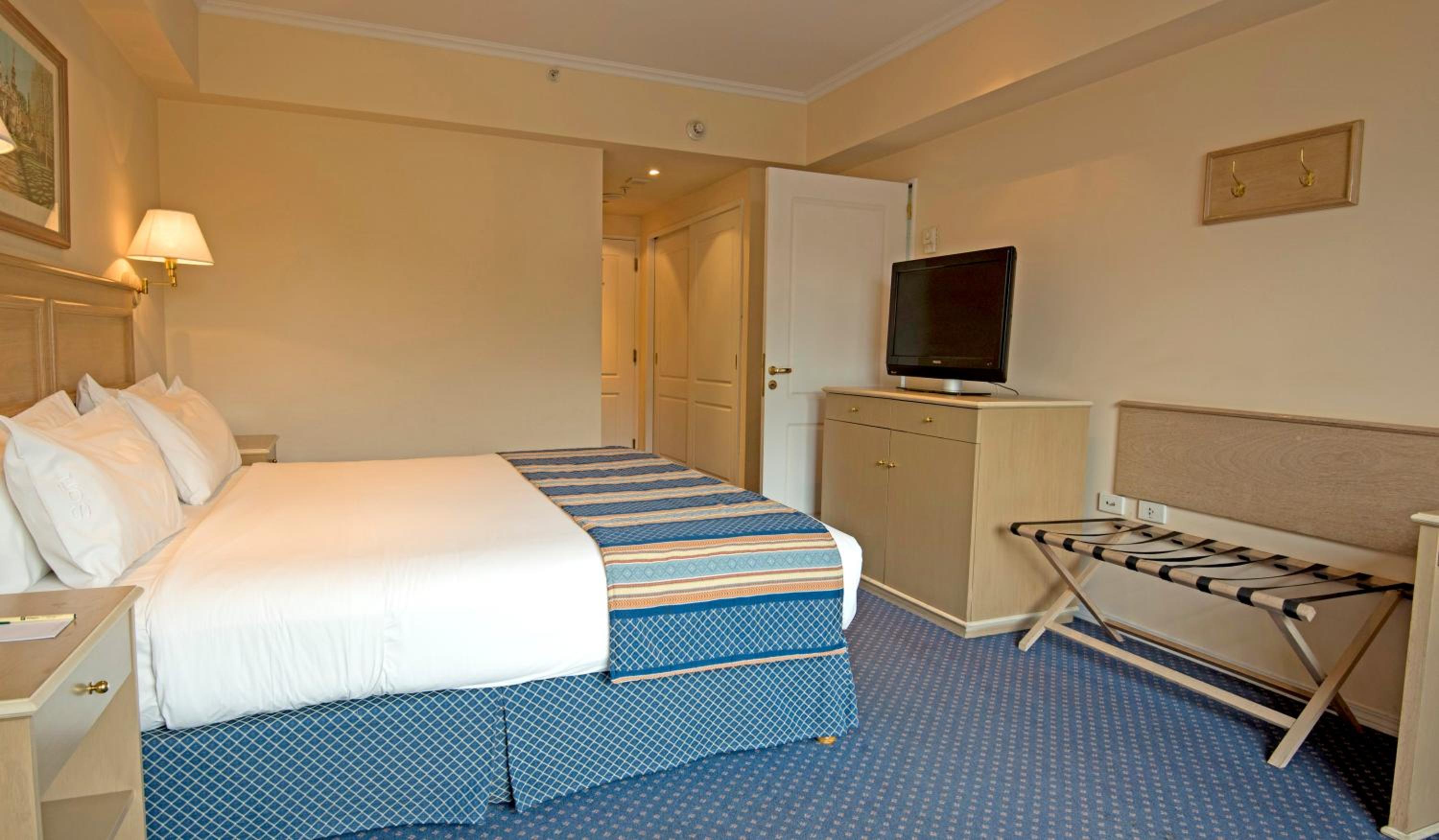 Standard King Room - Smoking