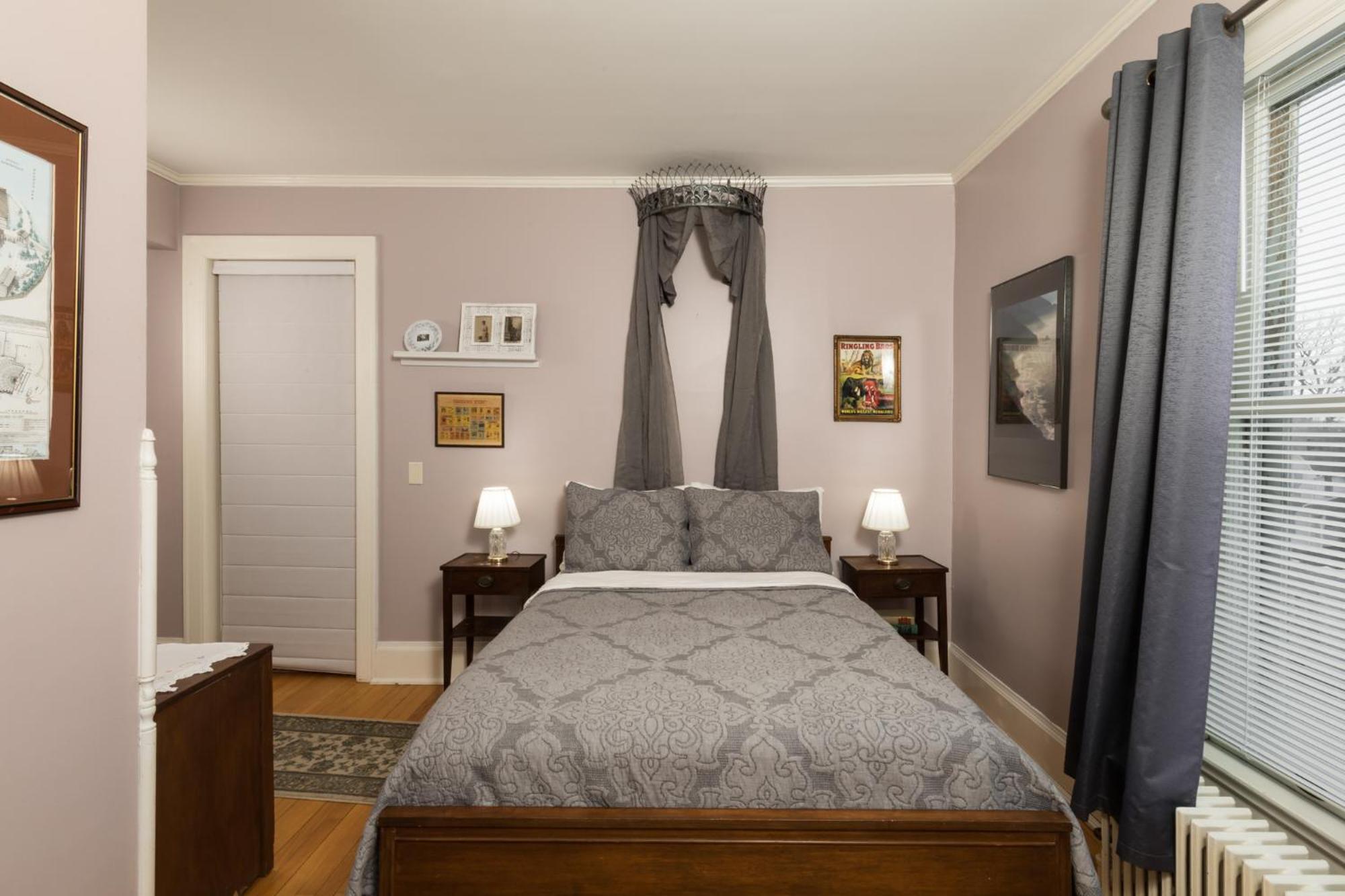 Deluxe Double Room with Shower photo 1
